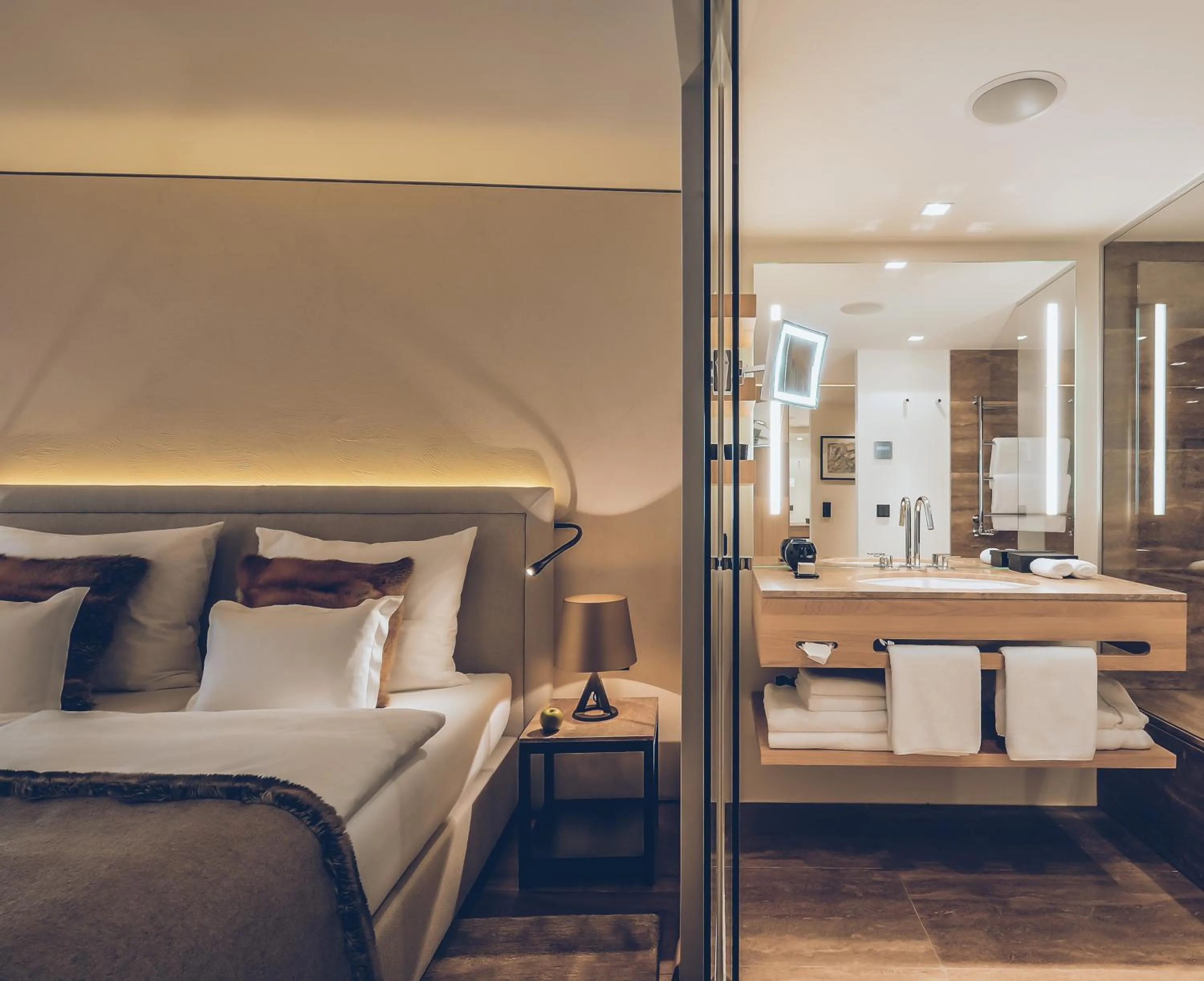 Photo of the whole room in Elizabeth Arthotel Adults Only