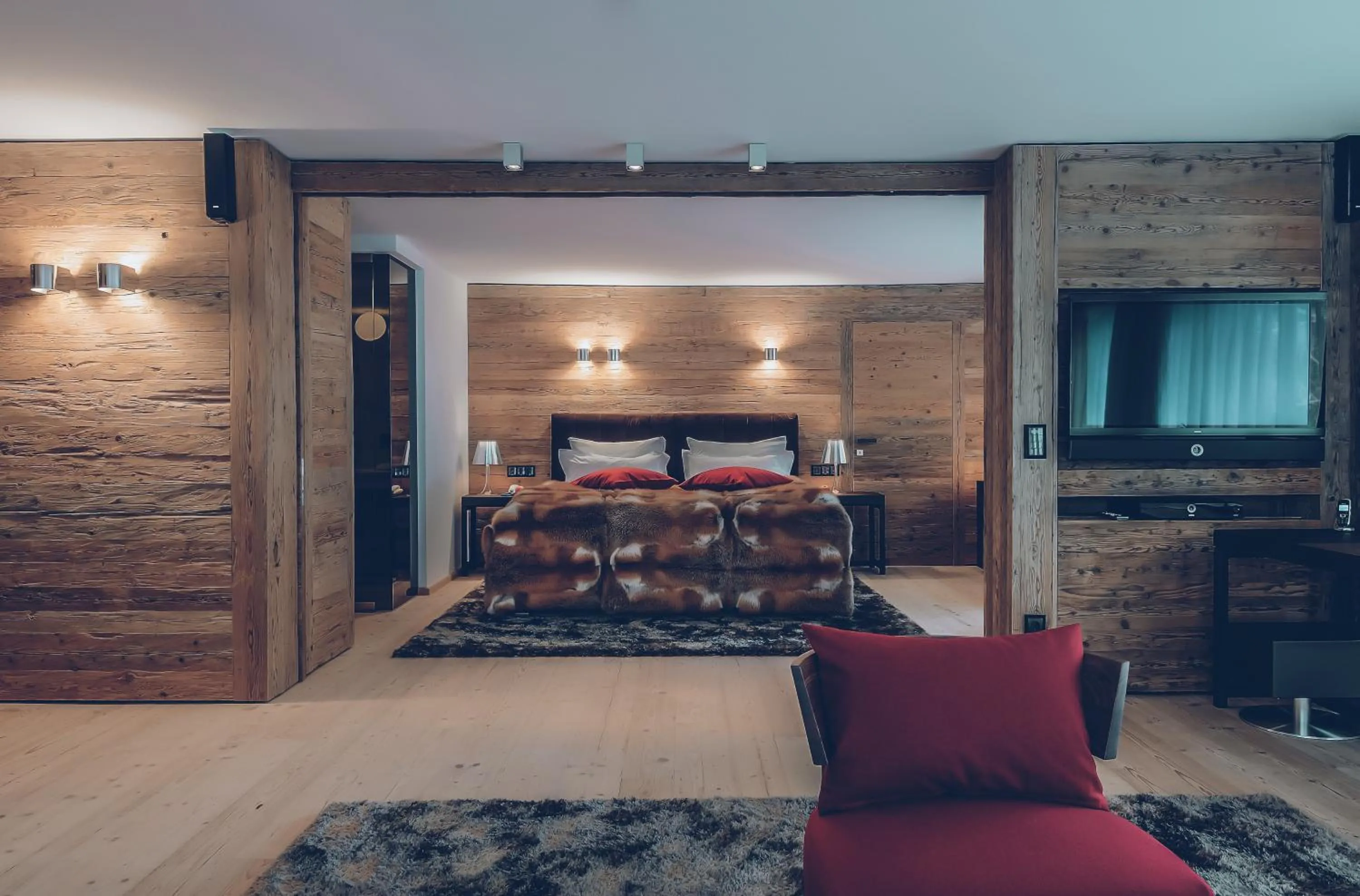 Photo of the whole room, Bed in Elizabeth Arthotel Adults Only