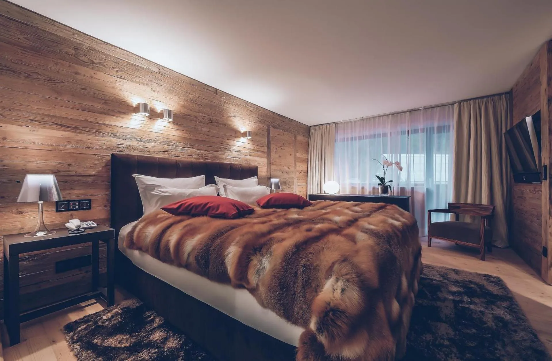 Photo of the whole room, Bed in Elizabeth Arthotel Adults Only