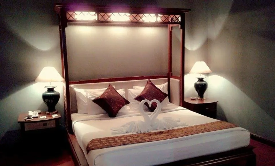 Bed in The Regency Hotel Hatyai
