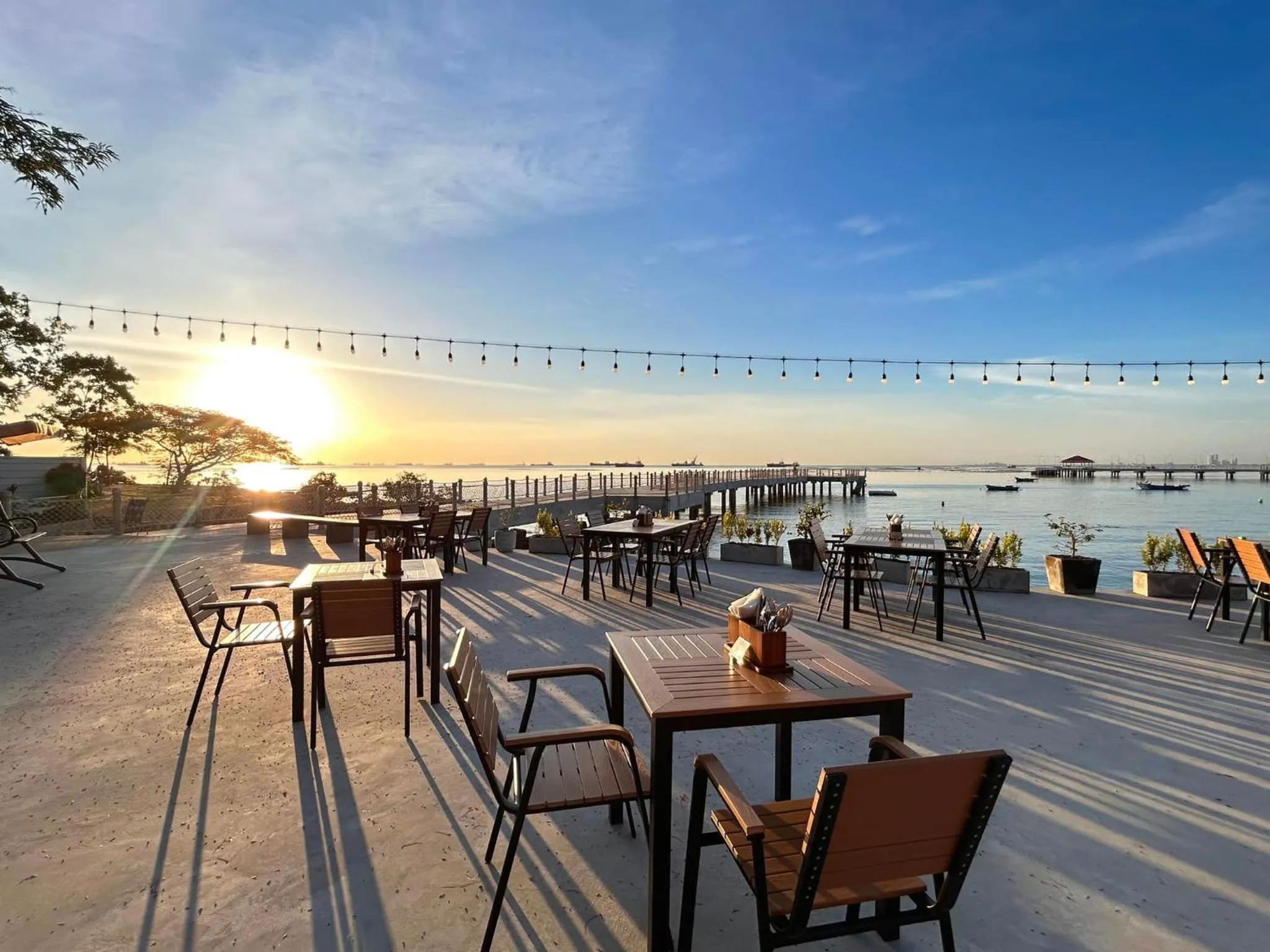 Centara Sonrisa Residences & Suites Sriracha