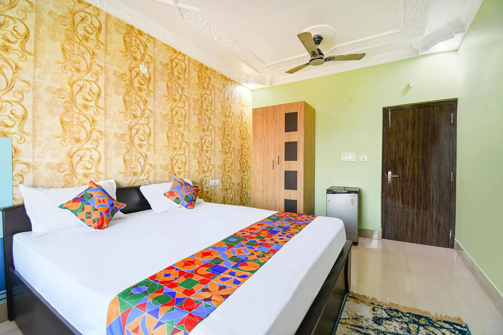 Bed in FabHotel Elements Inn