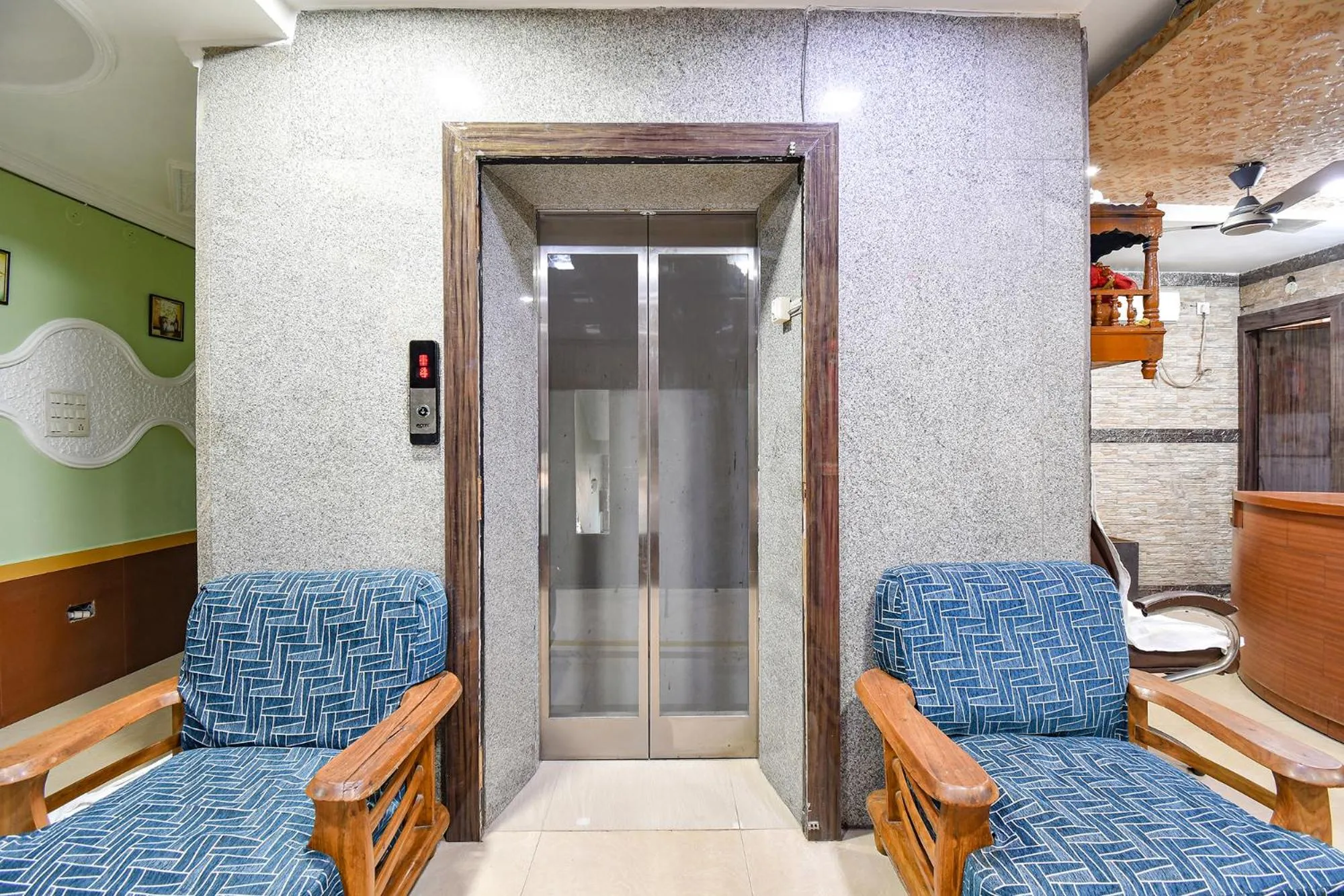 elevator in FabHotel Elements Inn