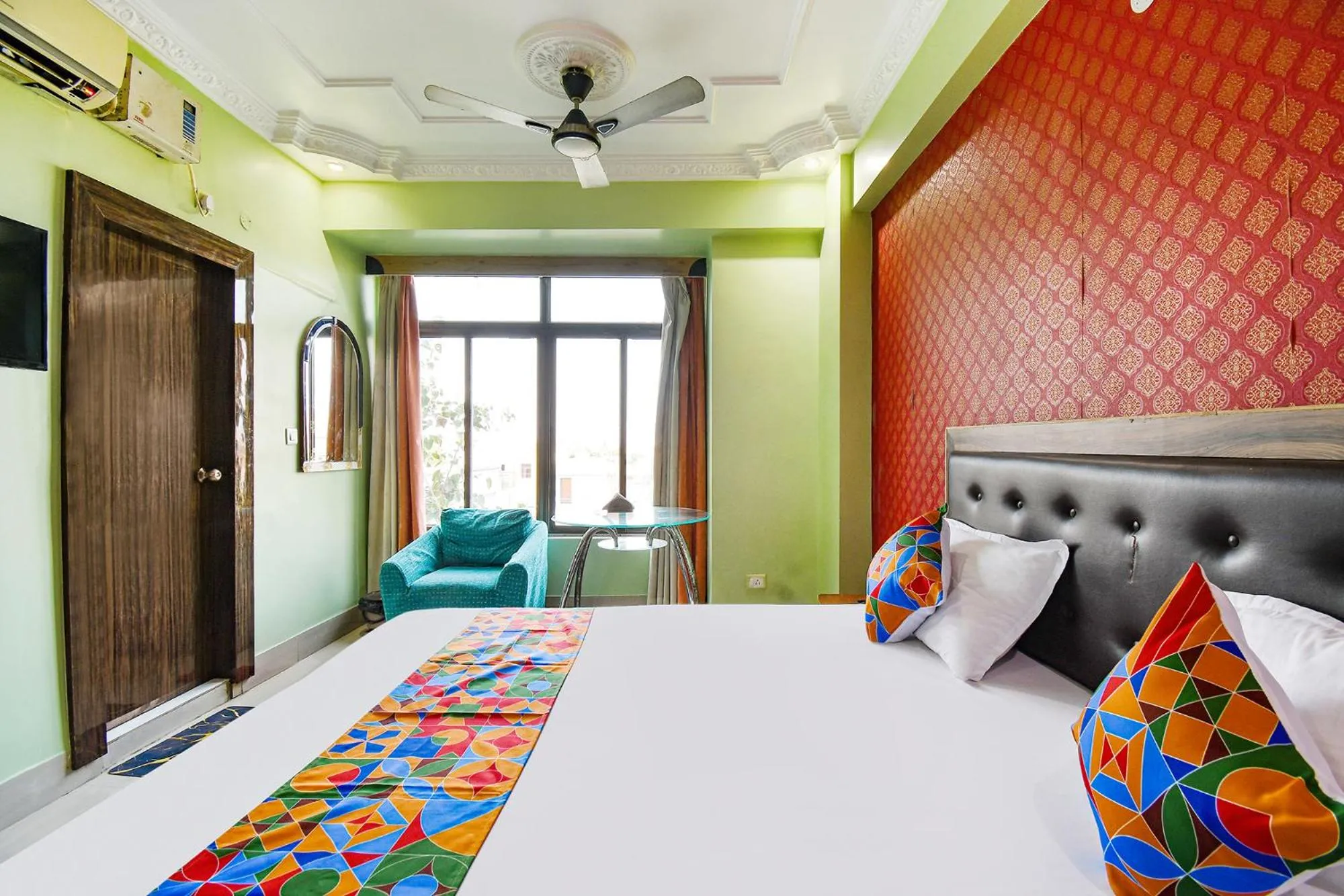 Bed in FabHotel Elements Inn