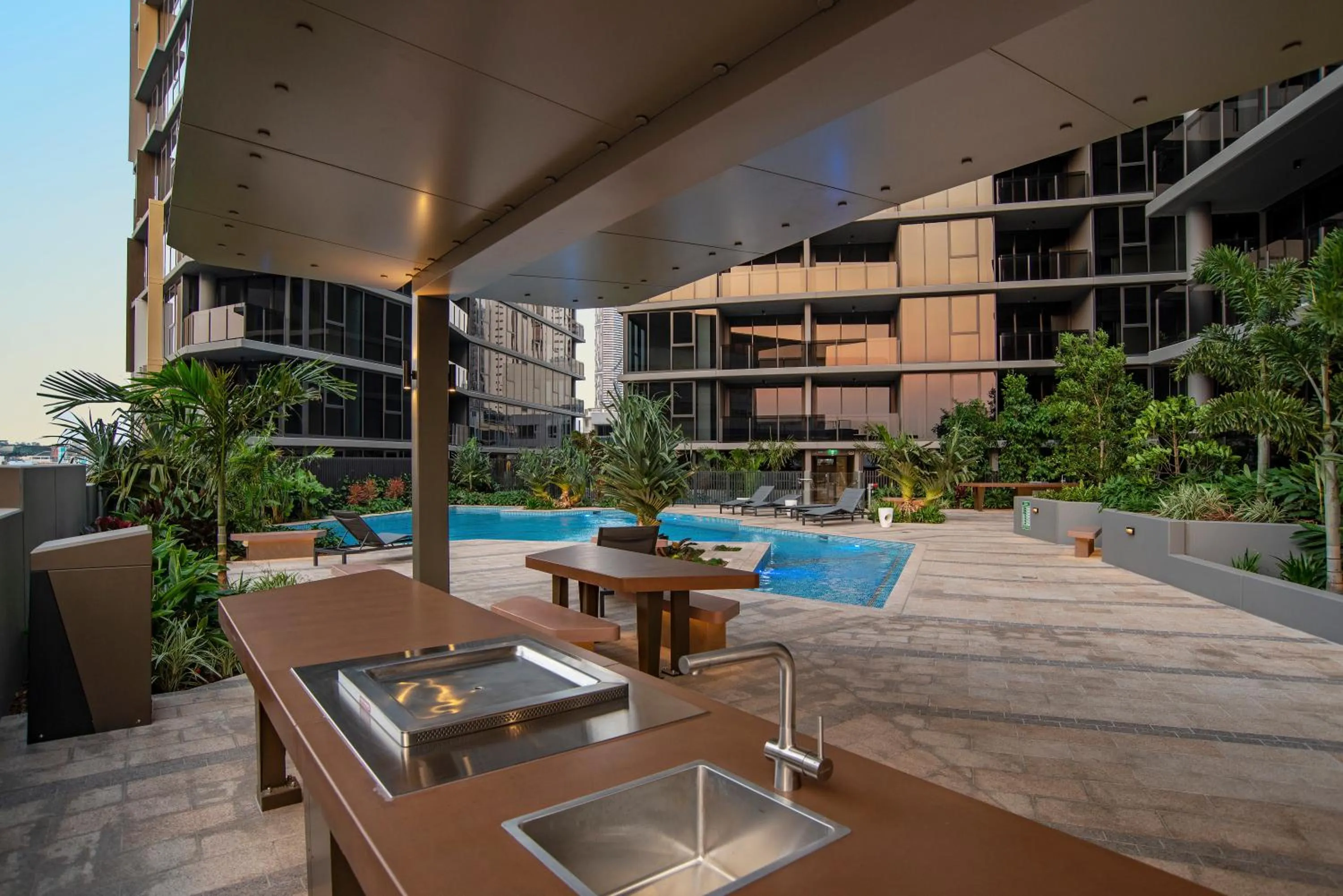 Property building in Brisbane One Apartments by CLLIX