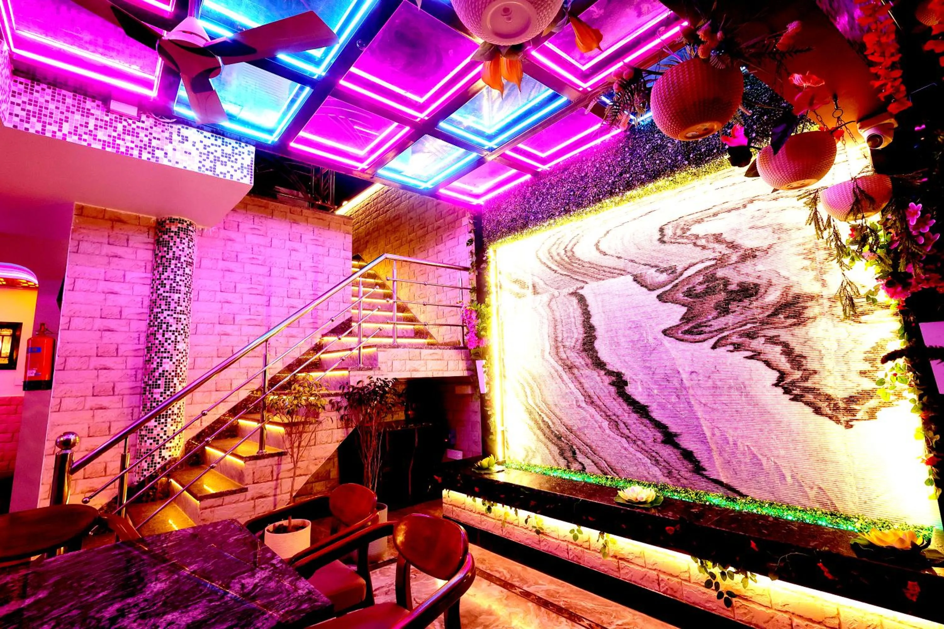 Restaurant/places to eat in Aman Homestay, A Boutique Hotel