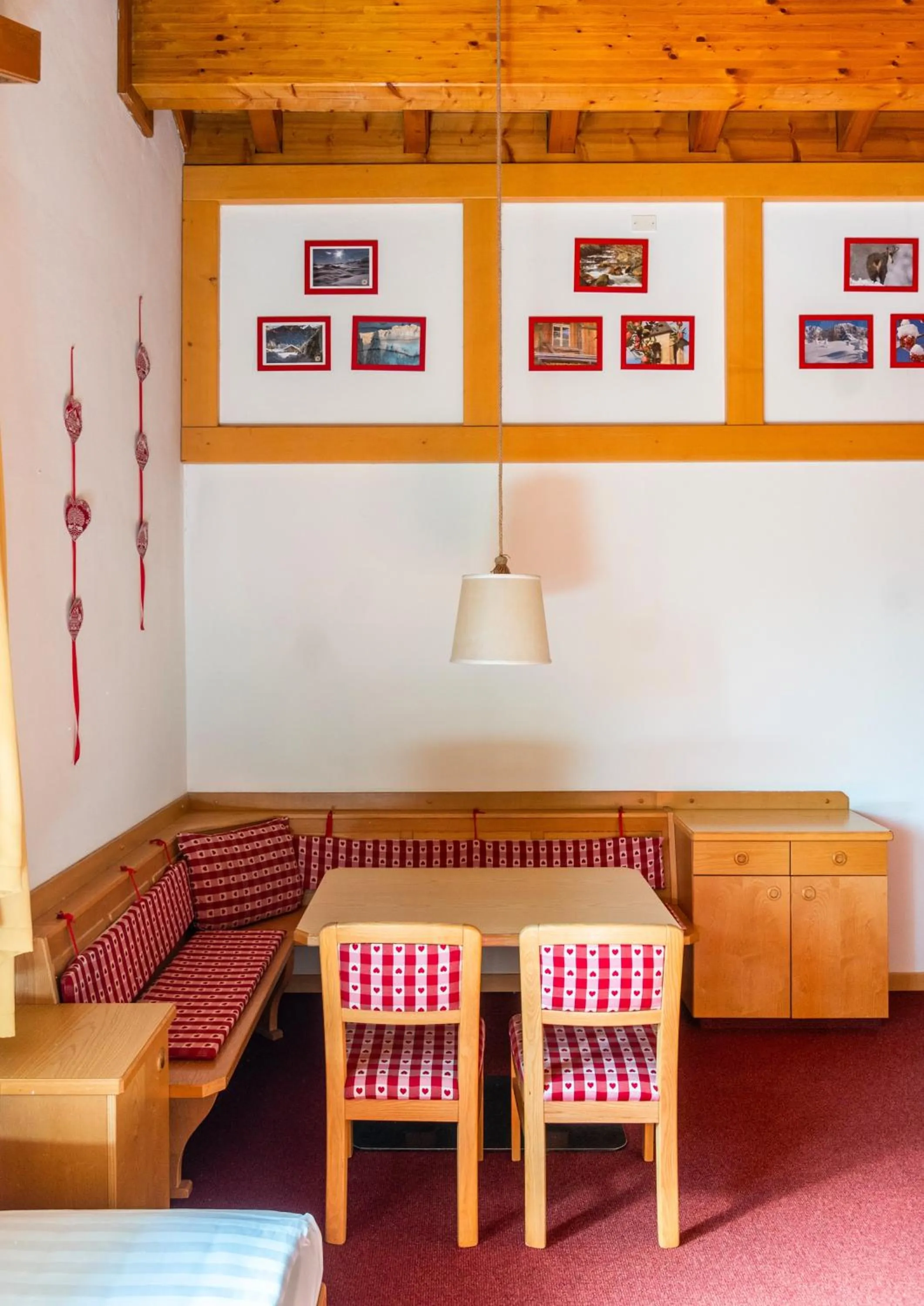 Dining area in Ambiez Residencehotel