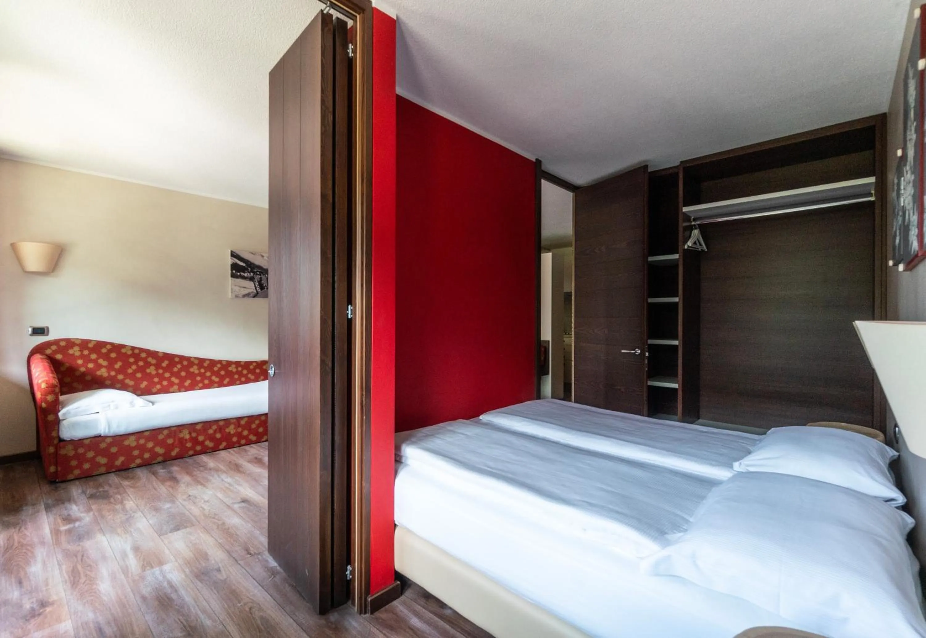 Bed in Ambiez Residencehotel