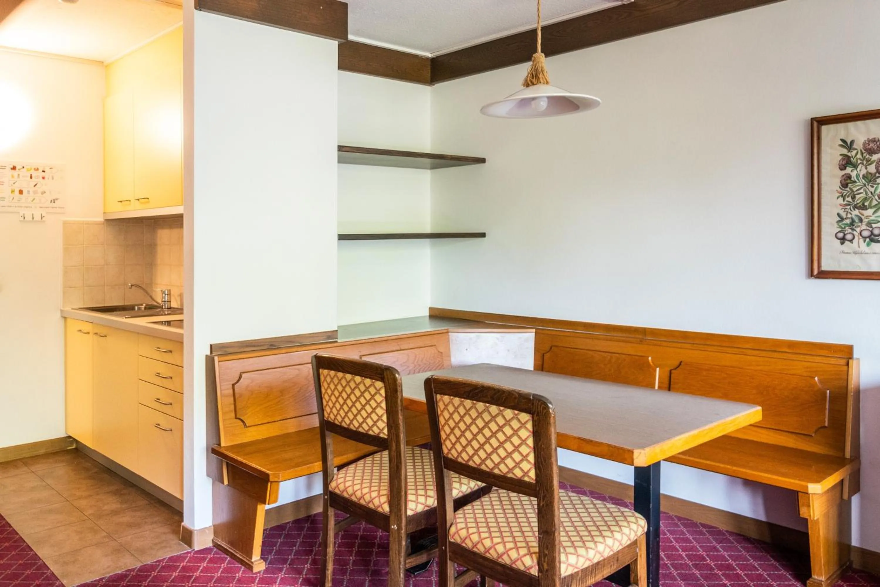 Kitchen or kitchenette in Ambiez Residencehotel