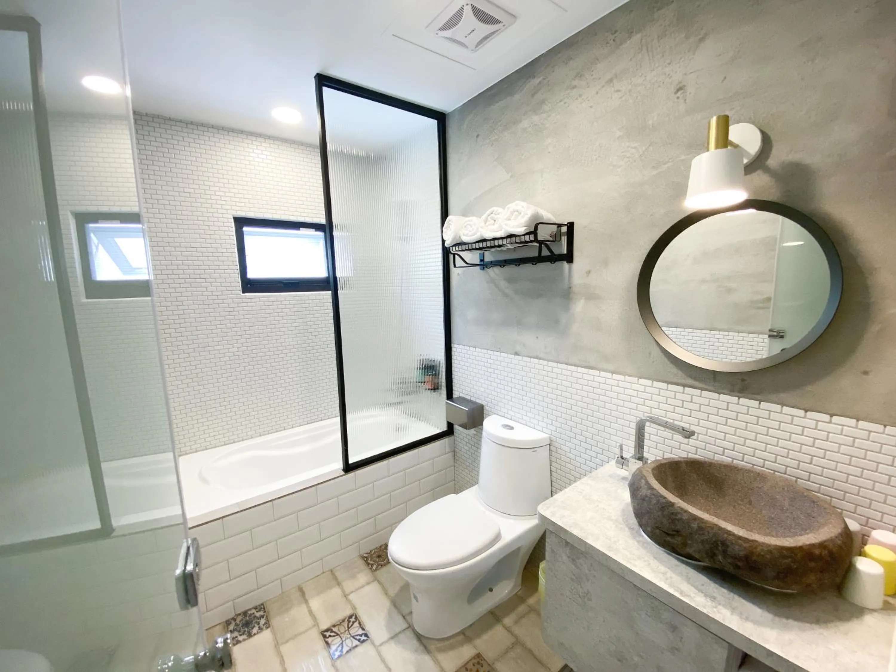 Bathroom in Kenting Sunhow Inn