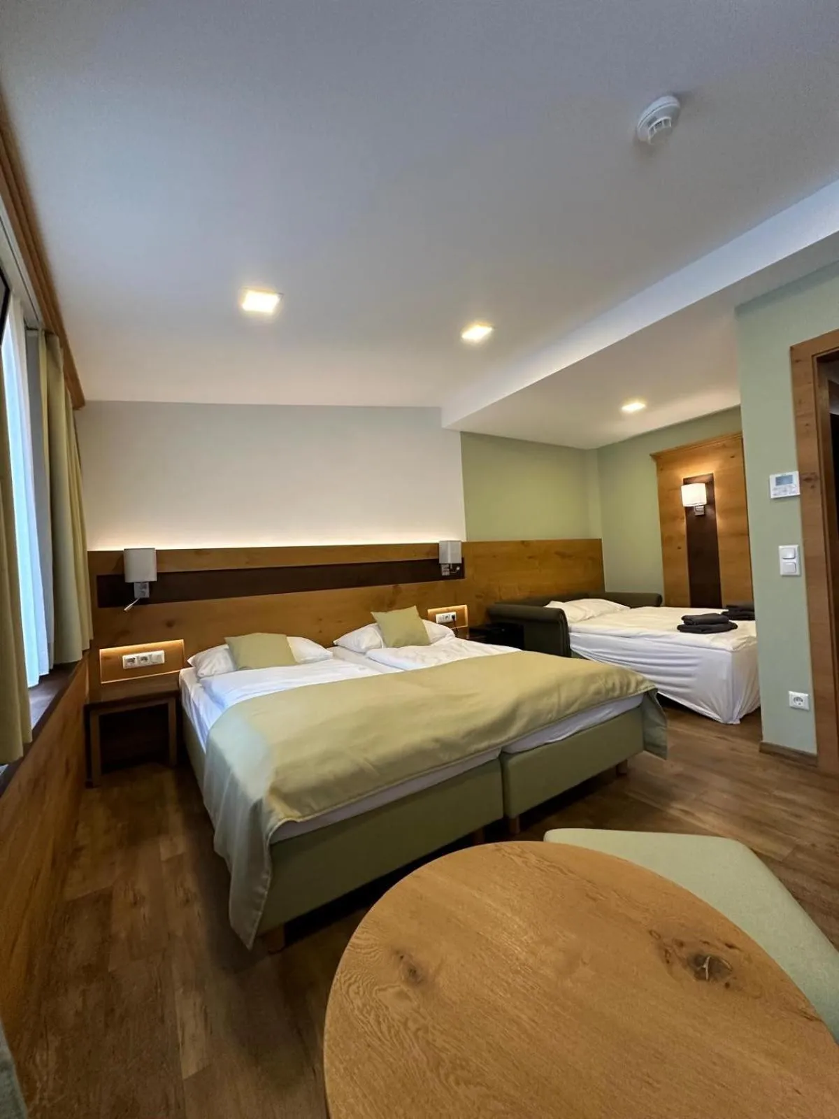 Photo of the whole room, Bed in Hotel zur Post