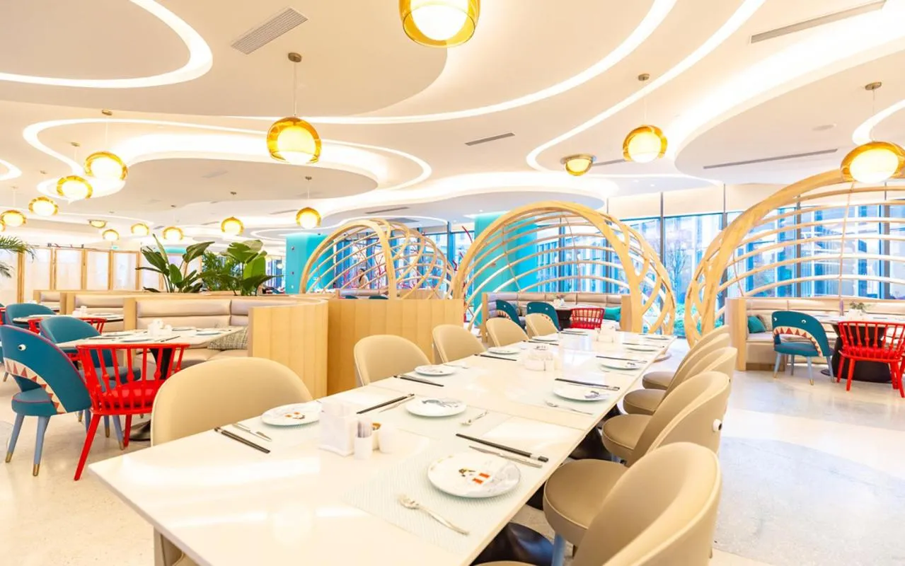 Restaurant/places to eat in Shanghai Haichang Ocean Park Resort Hotel
