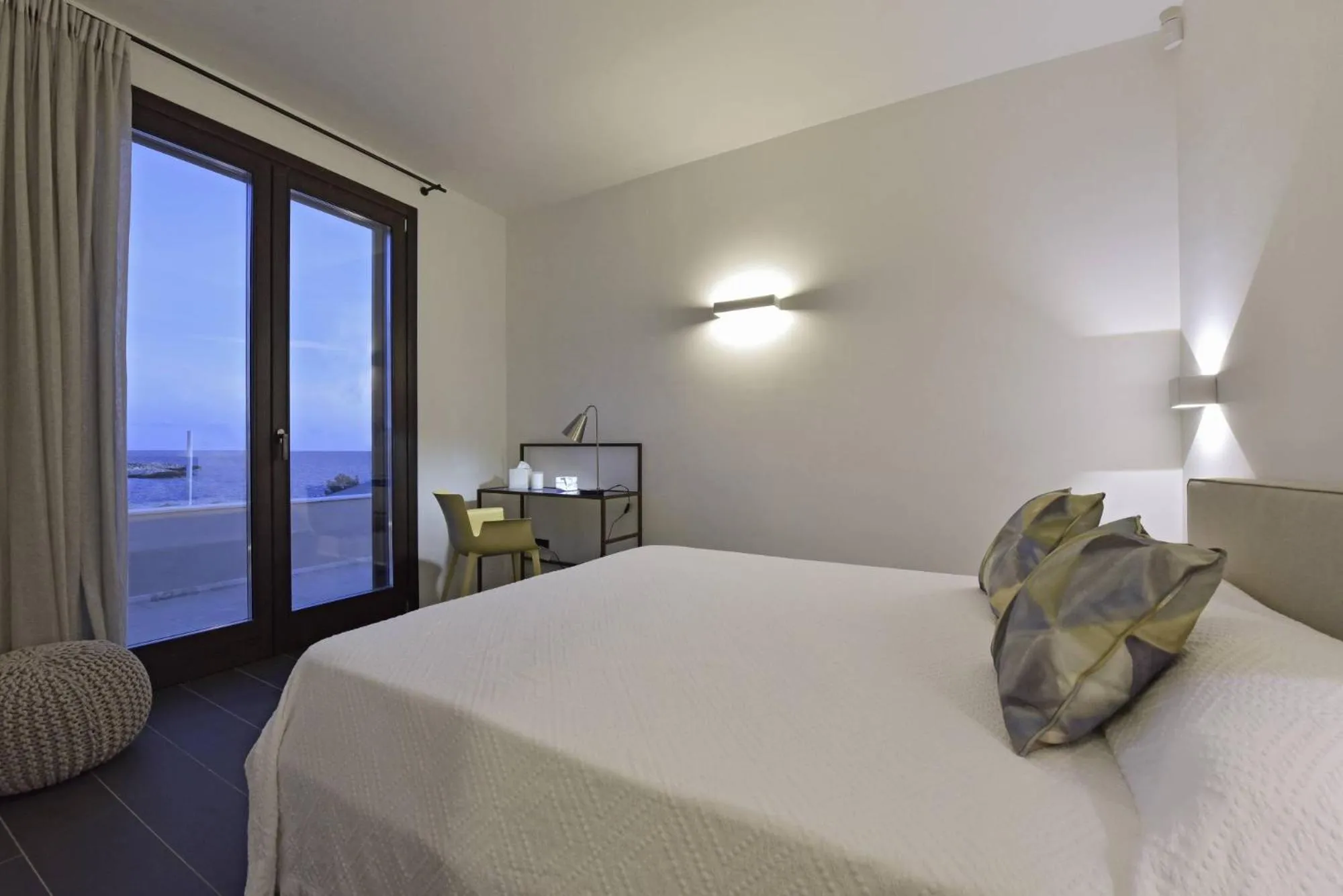 Bedroom, Bed in Villa Pirreca