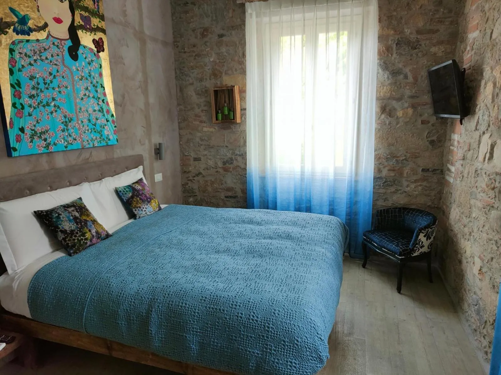 Bed in Inside the Wall