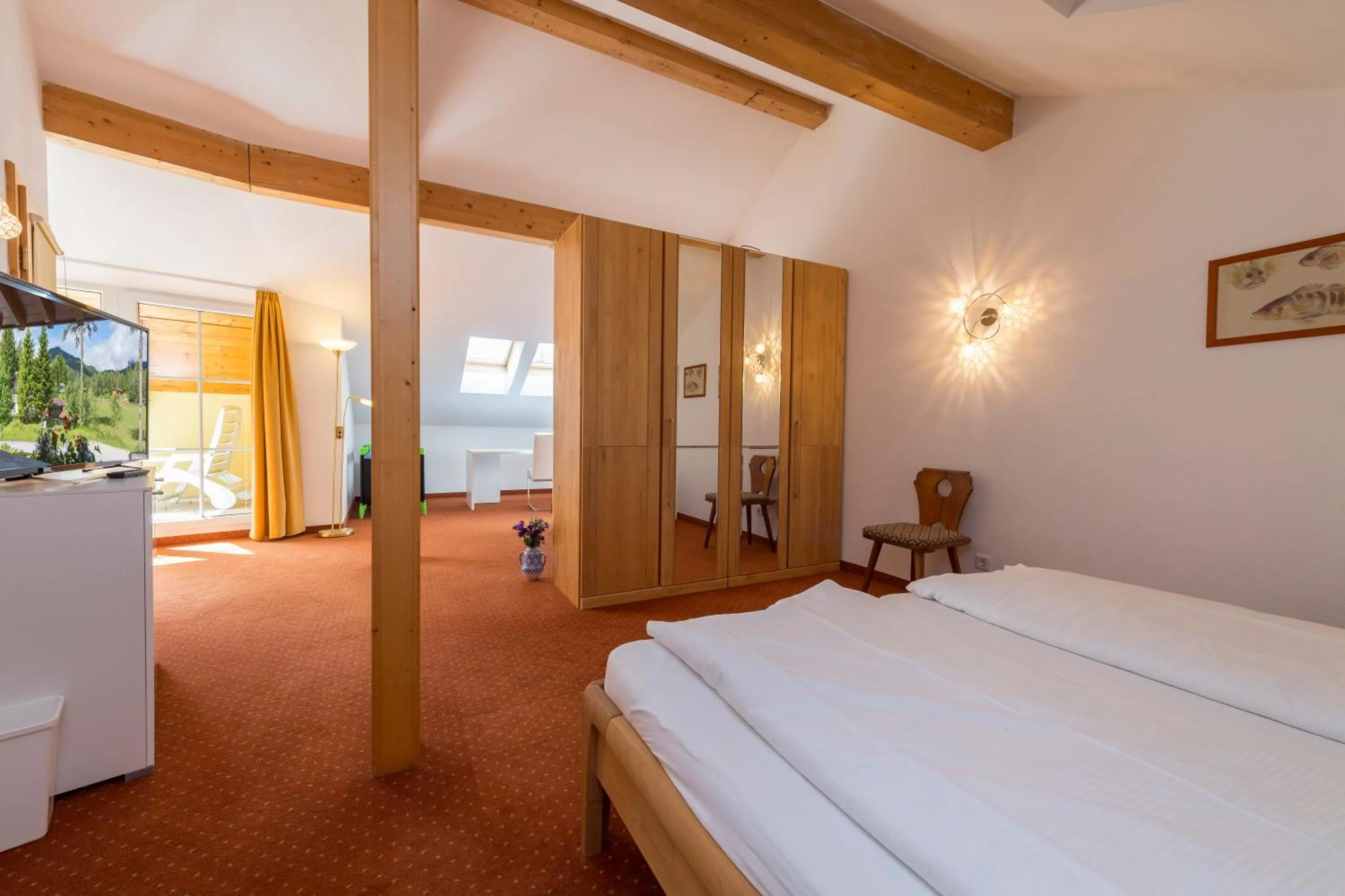 Decorative detail, Bed in Haus Elisengrund am Geigenbuehel - chalet privé