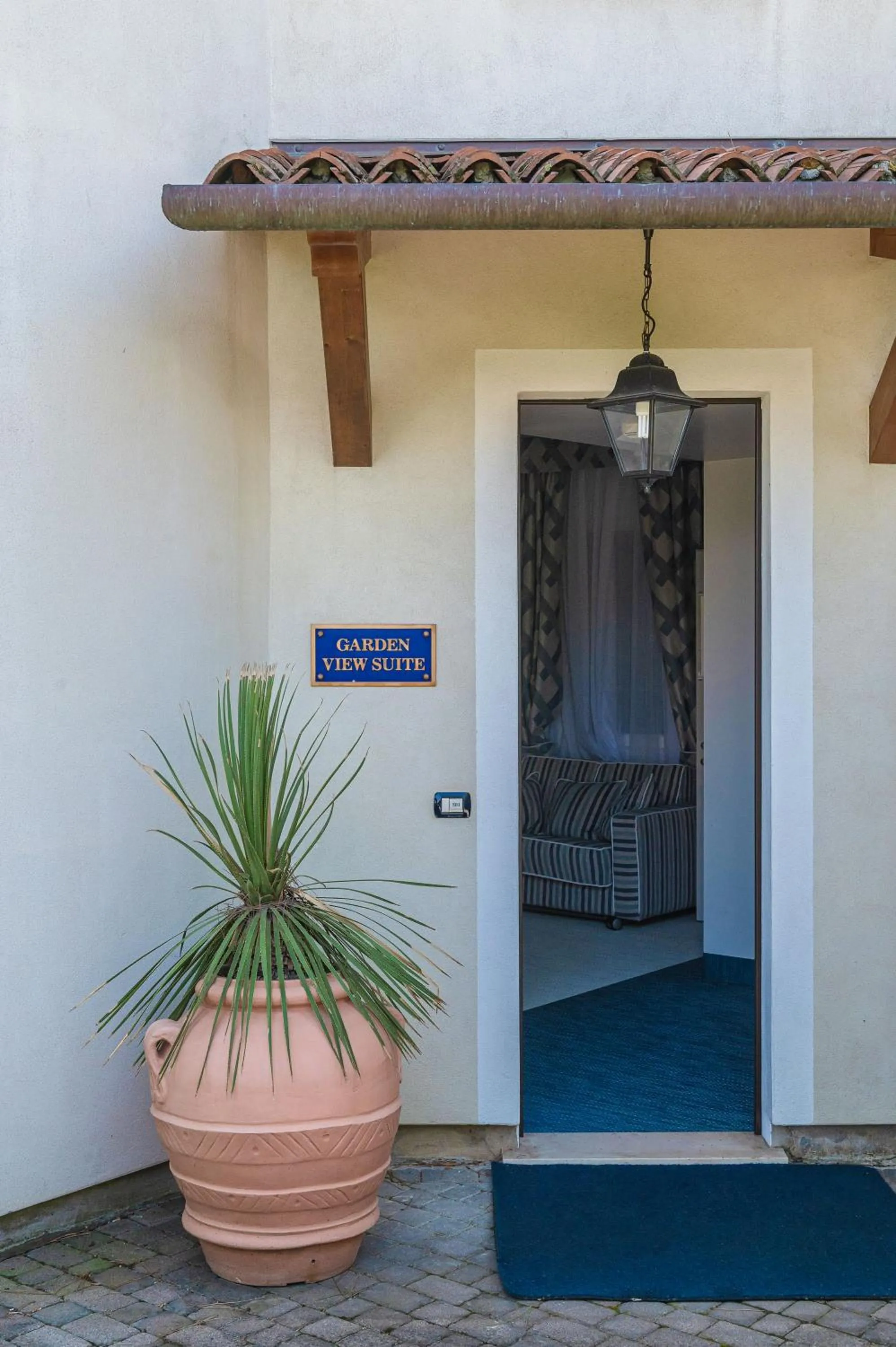 Property building in Casa Bianca Al Mare