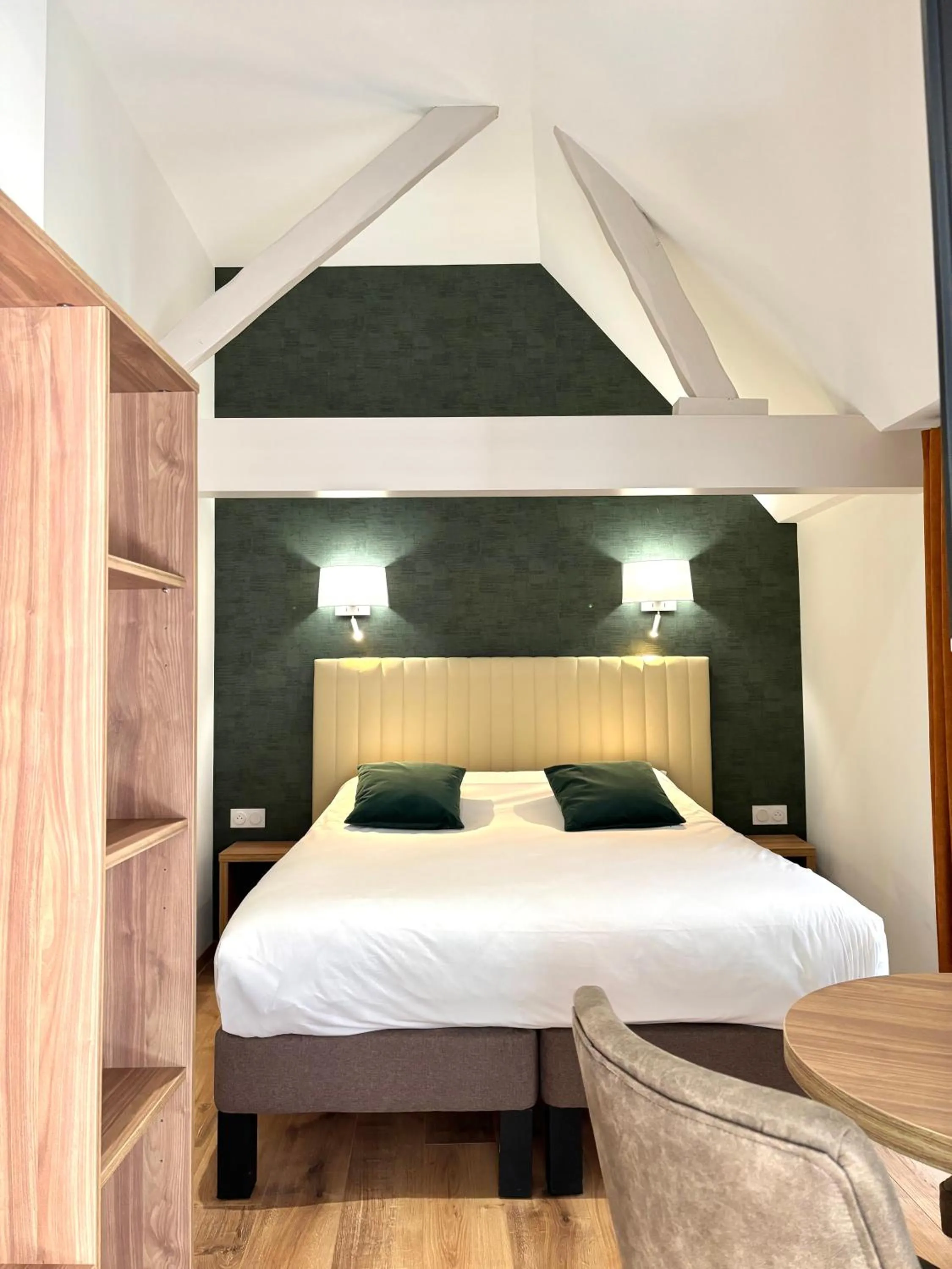 Property building, Bed in Hotel Le Jacquemart