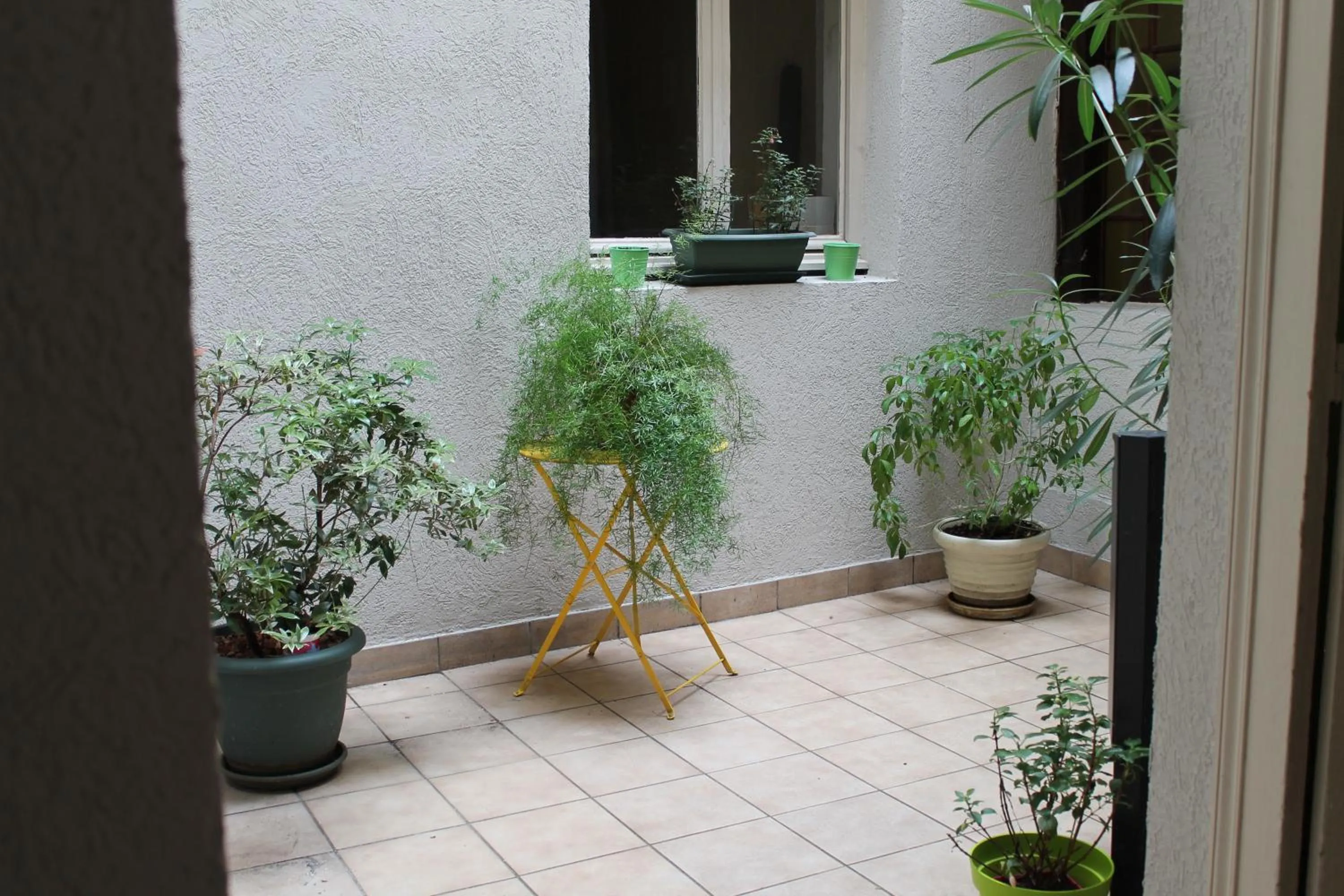 Patio in Hotel Le Jacquemart