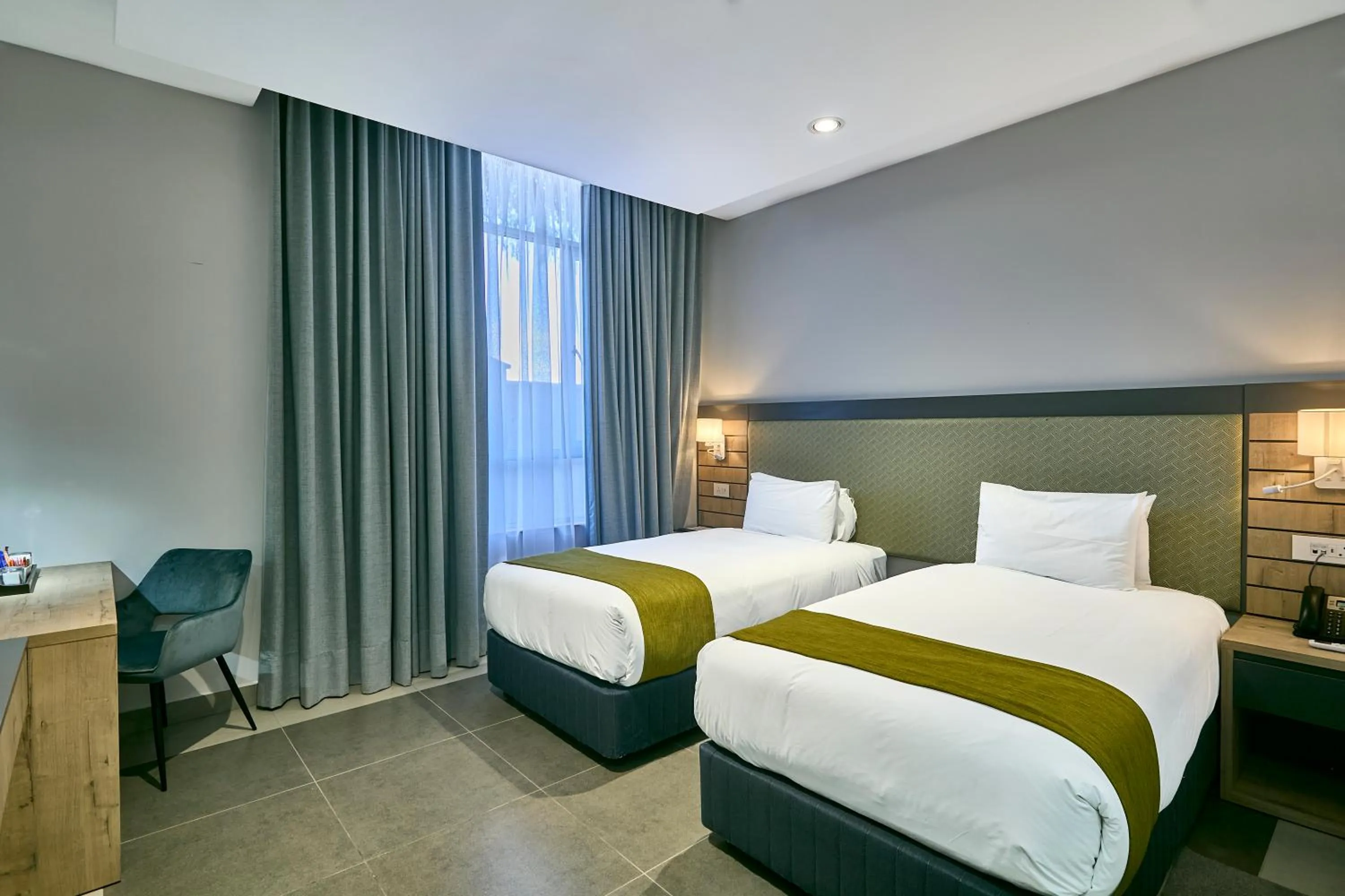 Bedroom, Bed in Kalahari Arms Hotel