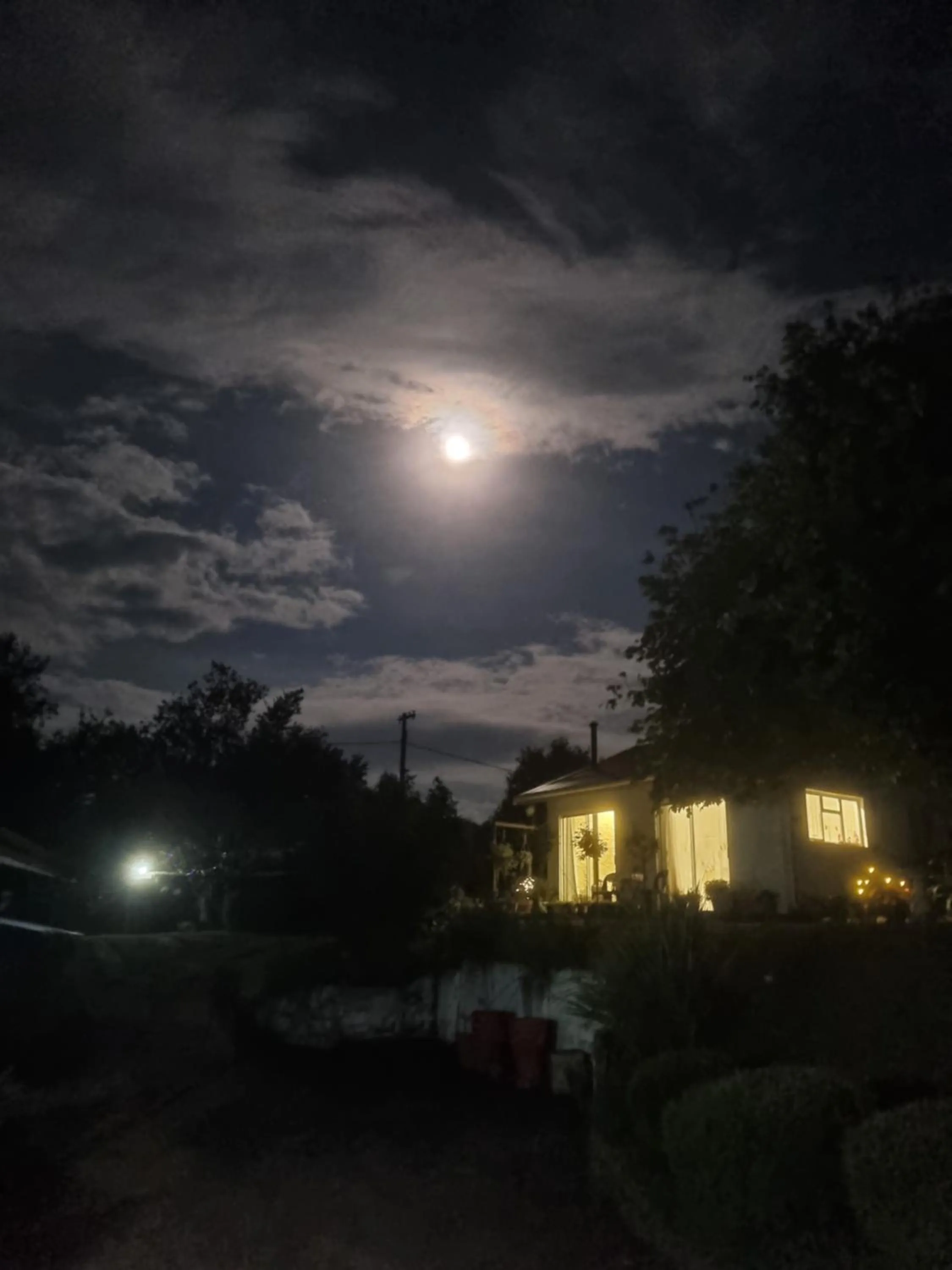 The Cottage on the Corner