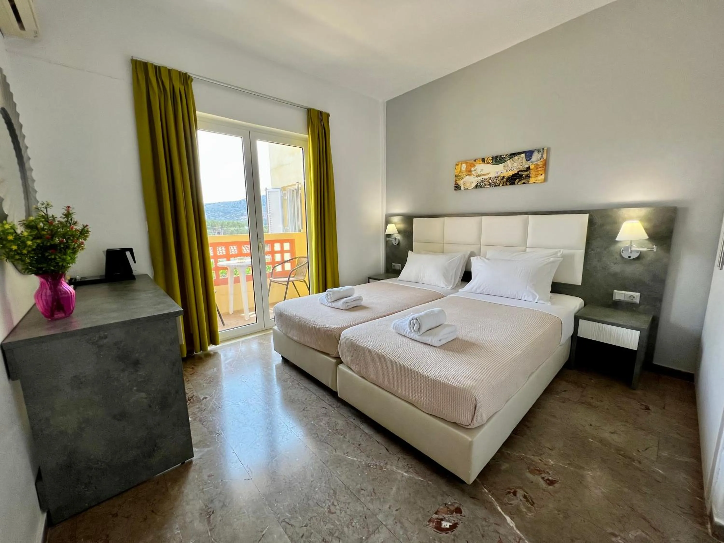 Bed in Maria Hotel Sisi