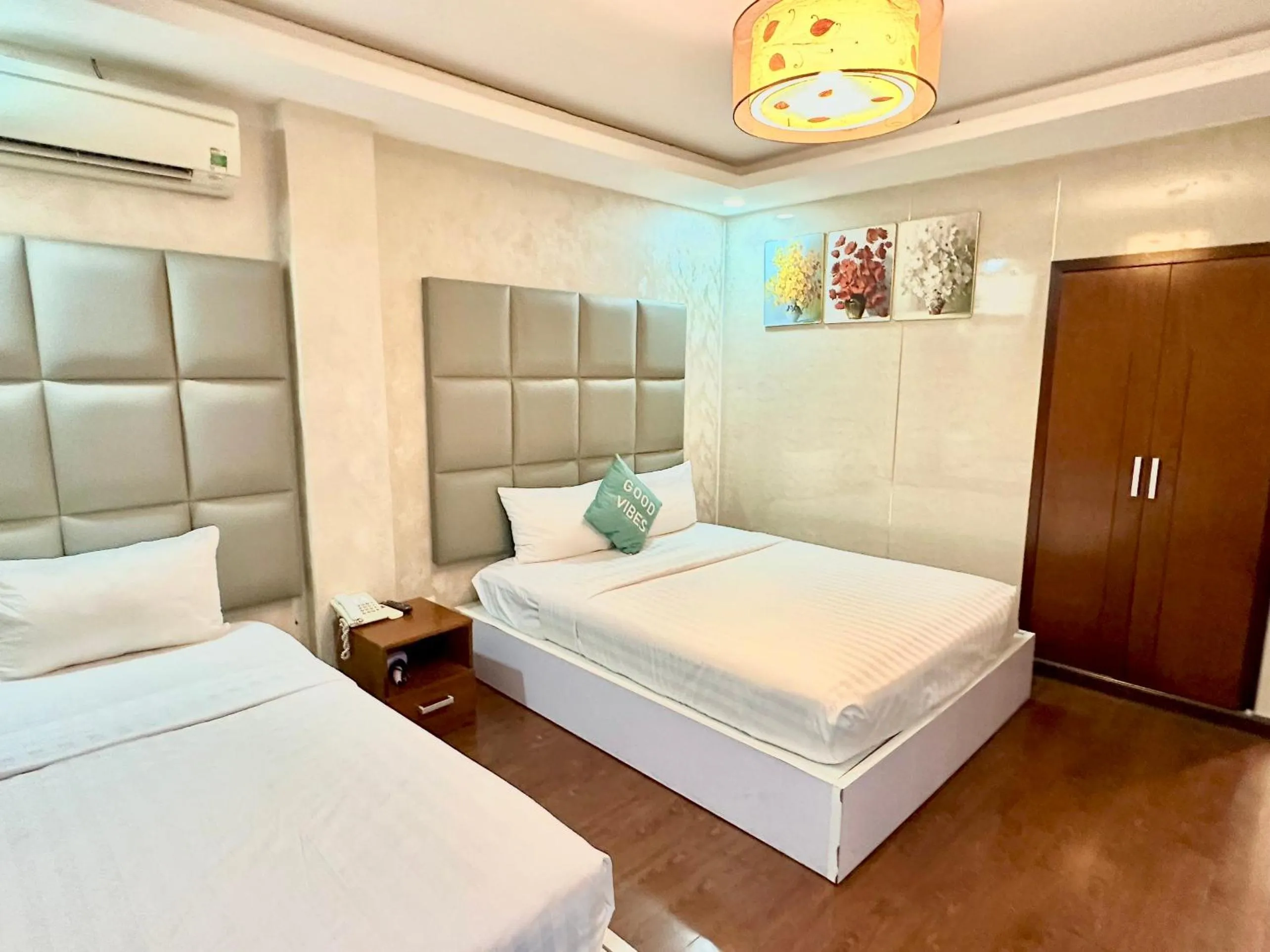 Photo of the whole room, Bed in ACE Hotel - Bến Thành