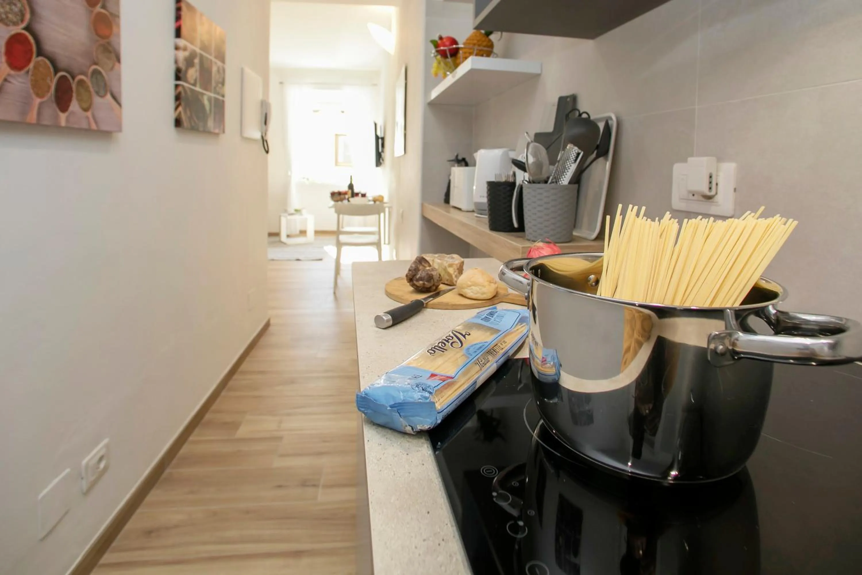 Kitchen or kitchenette in Nido sui Tetti di Riva del Garda - Happy Rentals