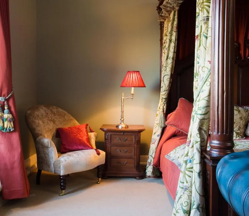 Photo of the whole room, Bed in Castle House B and B