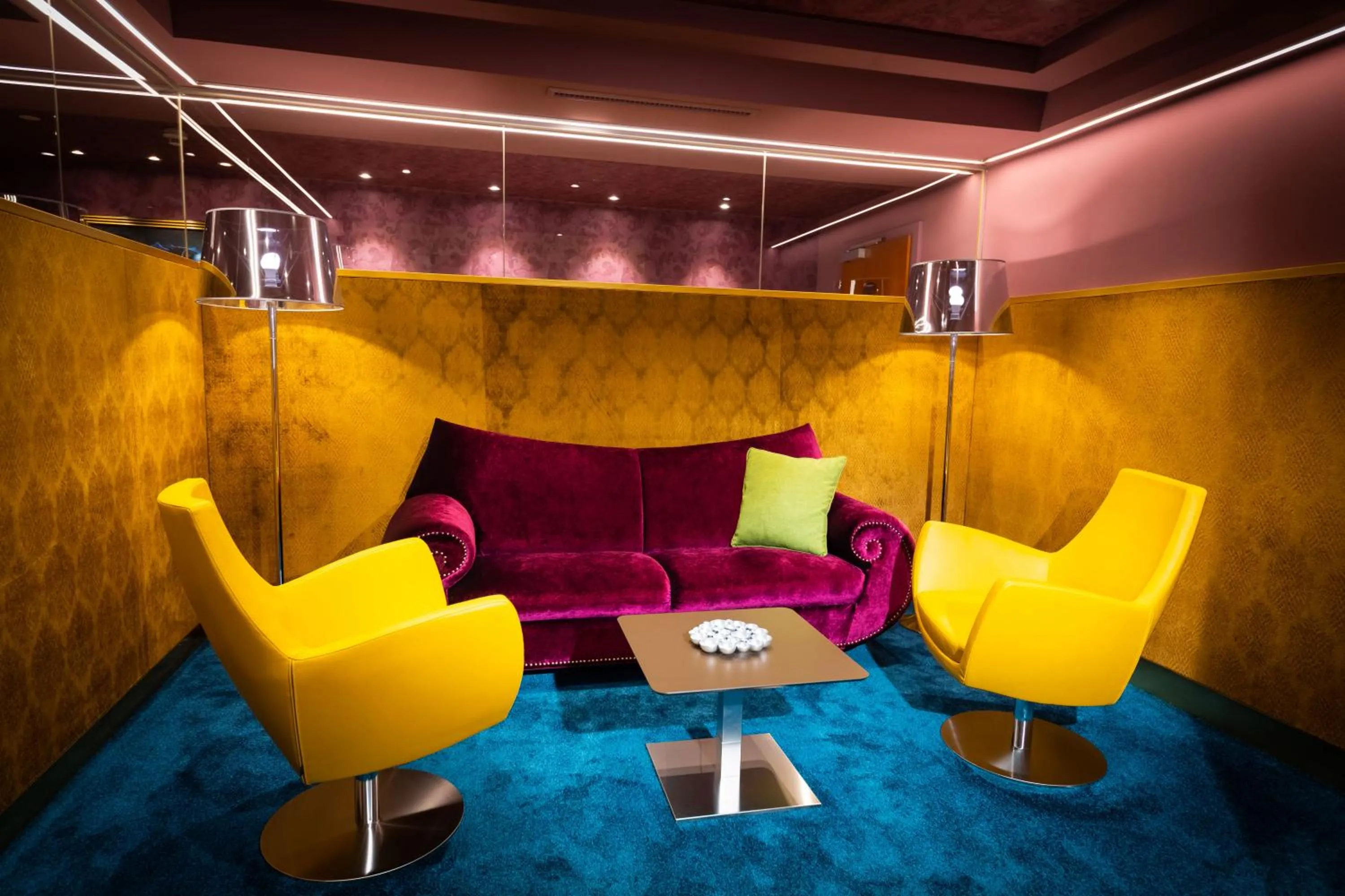 Seating area in Hotel Allmer