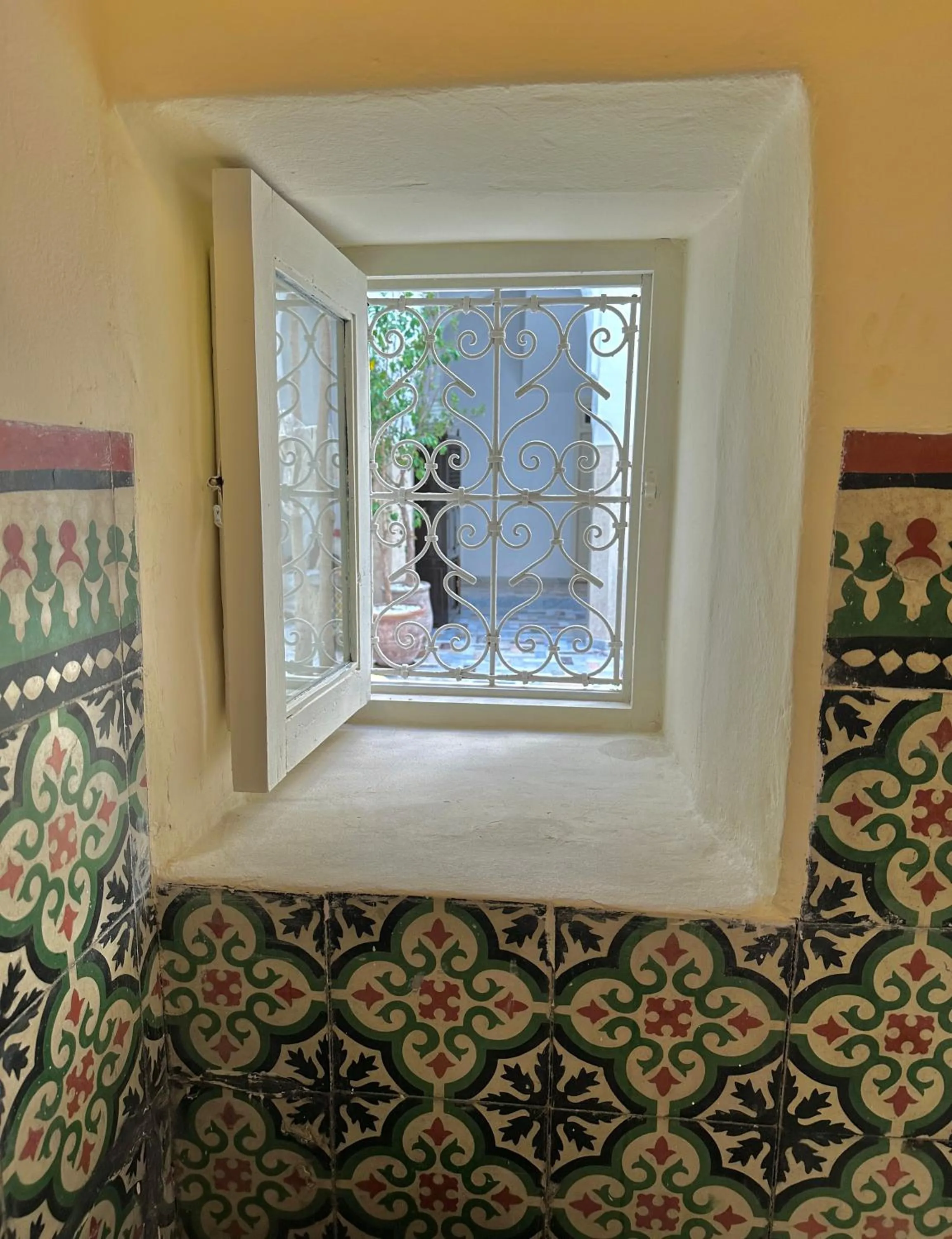 Decorative detail in Riad Tizwa Marrakech