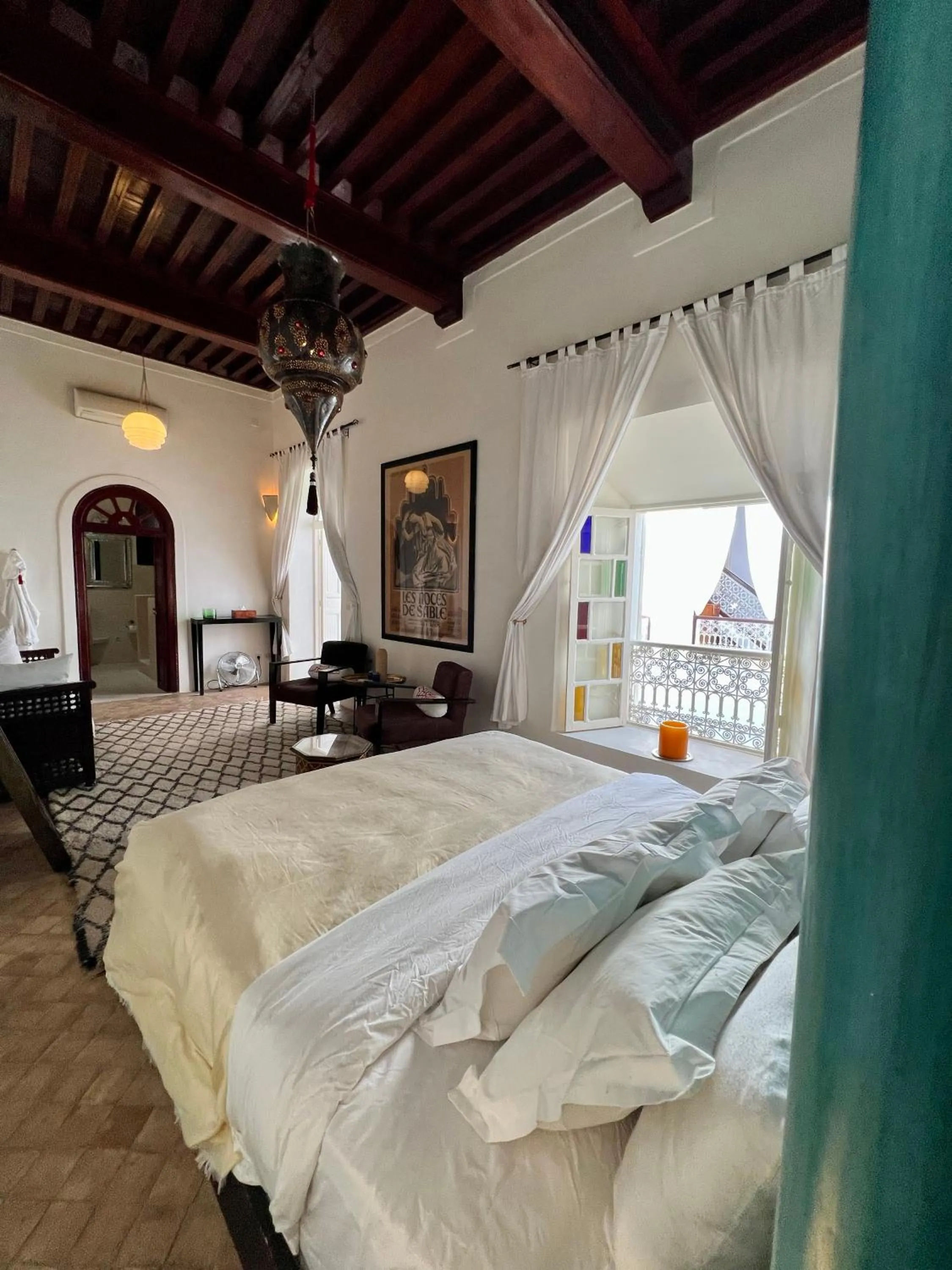 Photo of the whole room, Bed in Riad Tizwa Marrakech