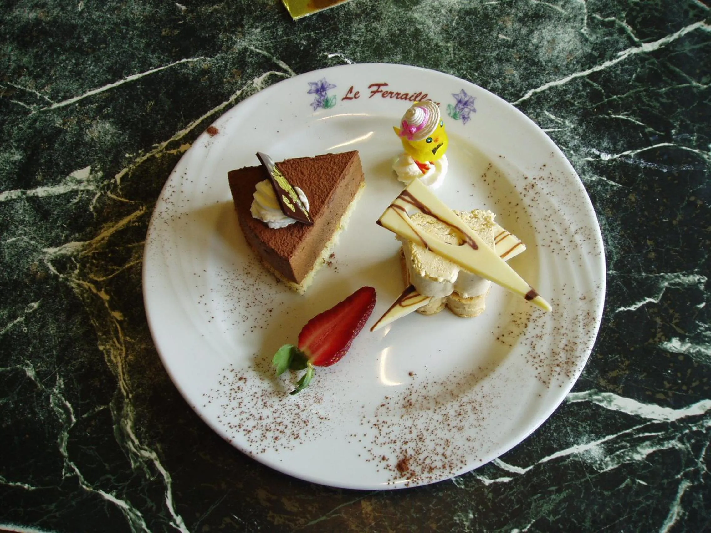 Restaurant/places to eat in Hotel Le Ferraillon