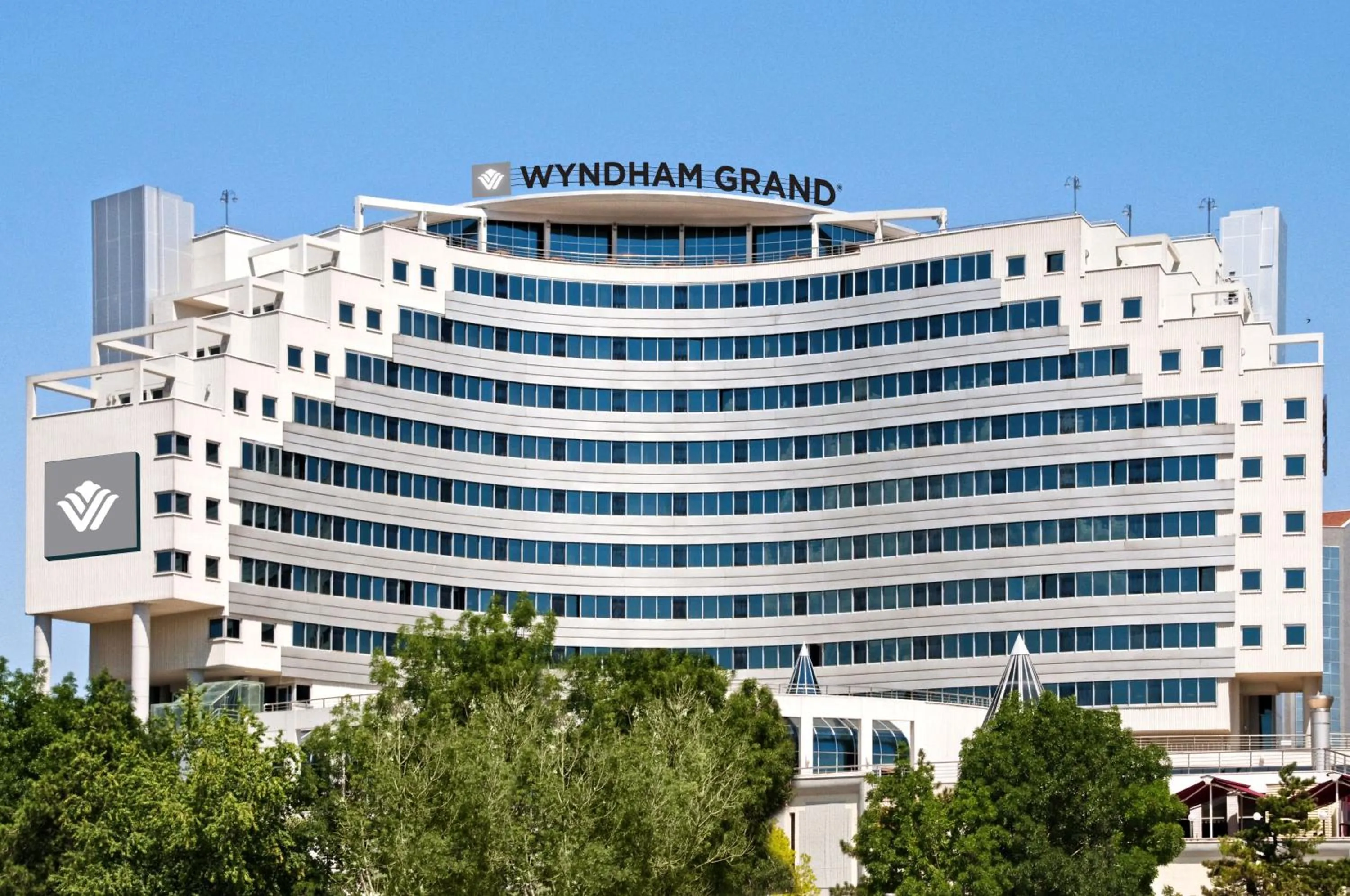 Property building in Wyndham Grand Kayseri