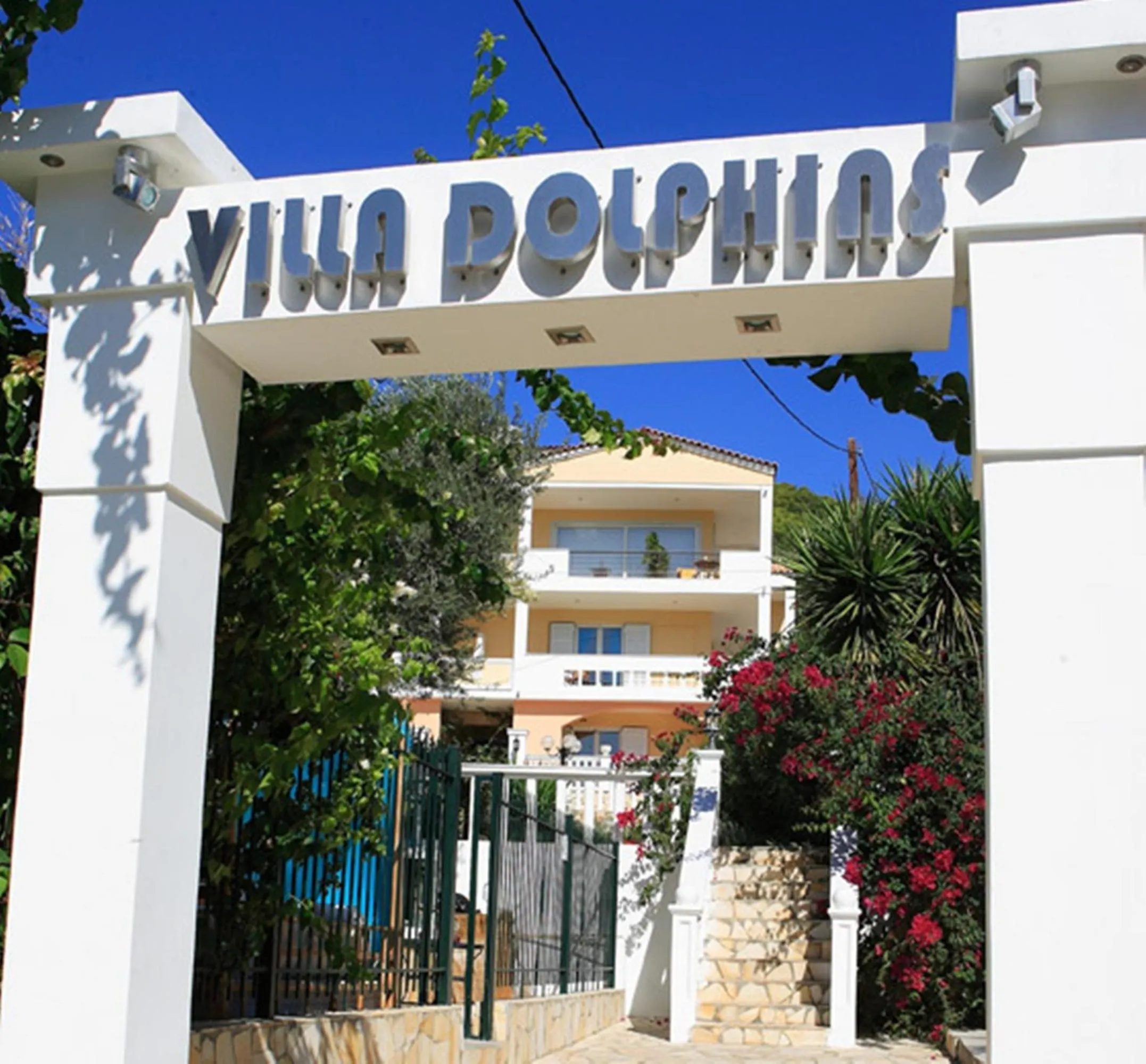Property building in Villa Dolphins