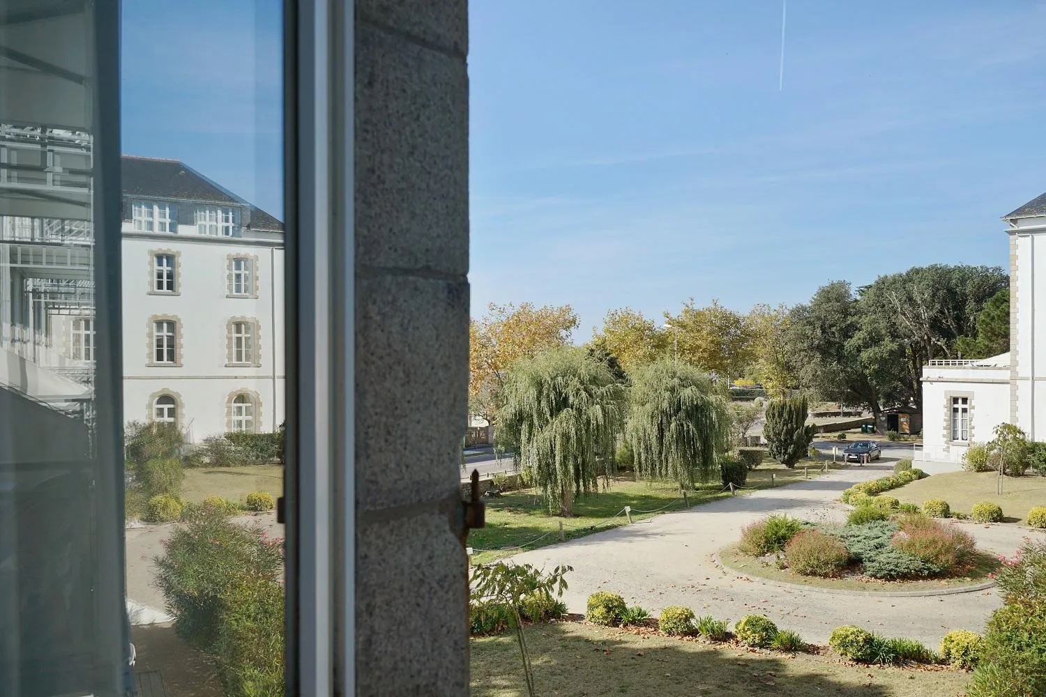 Garden view in Residence Saint Goustan - maeva Home