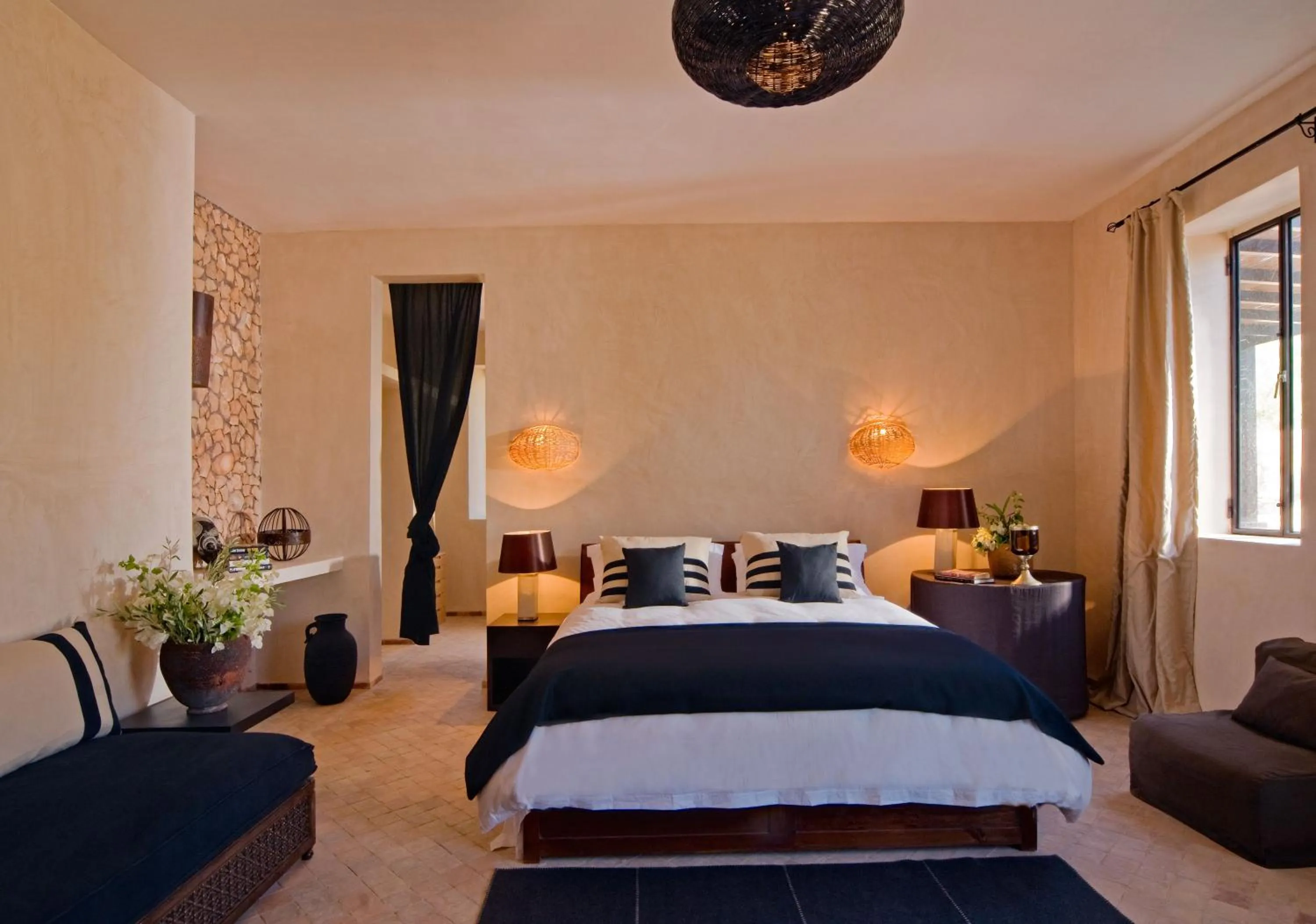 Bedroom, Bed in The Capaldi Hotel, Restaurant & Spa