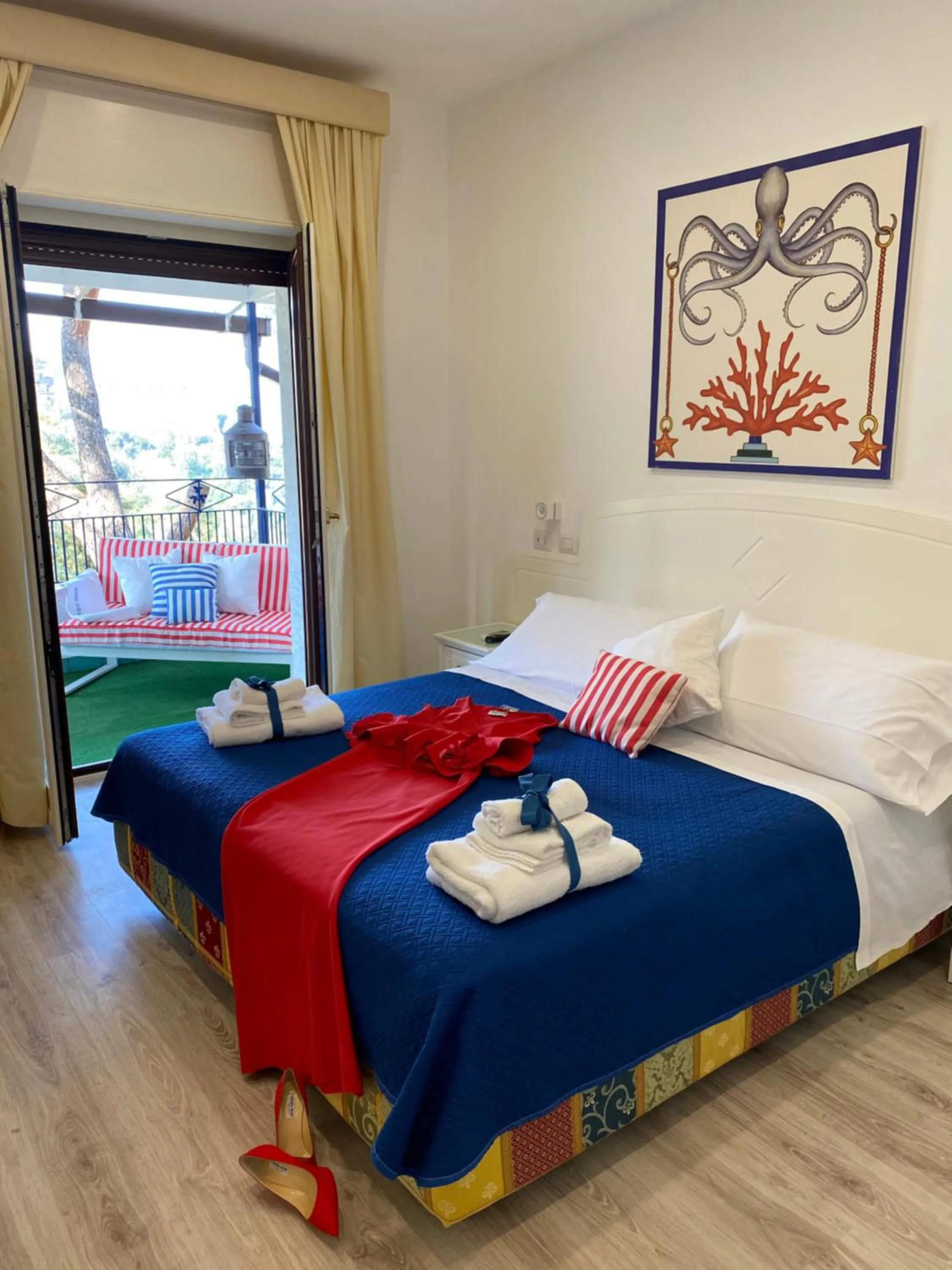 Spring in Hotel Oriente