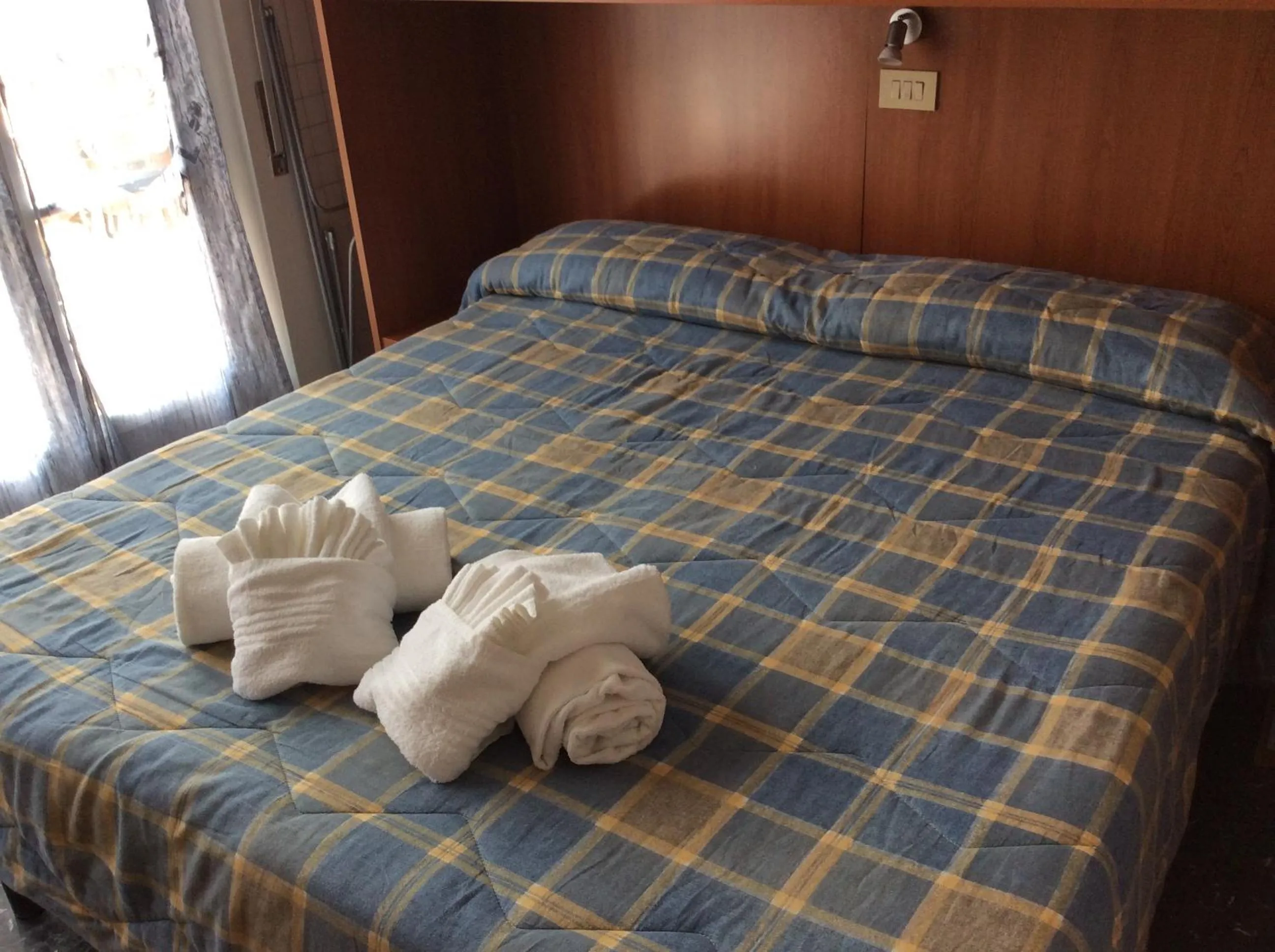 Bedroom, Bed in Hotel Aurora