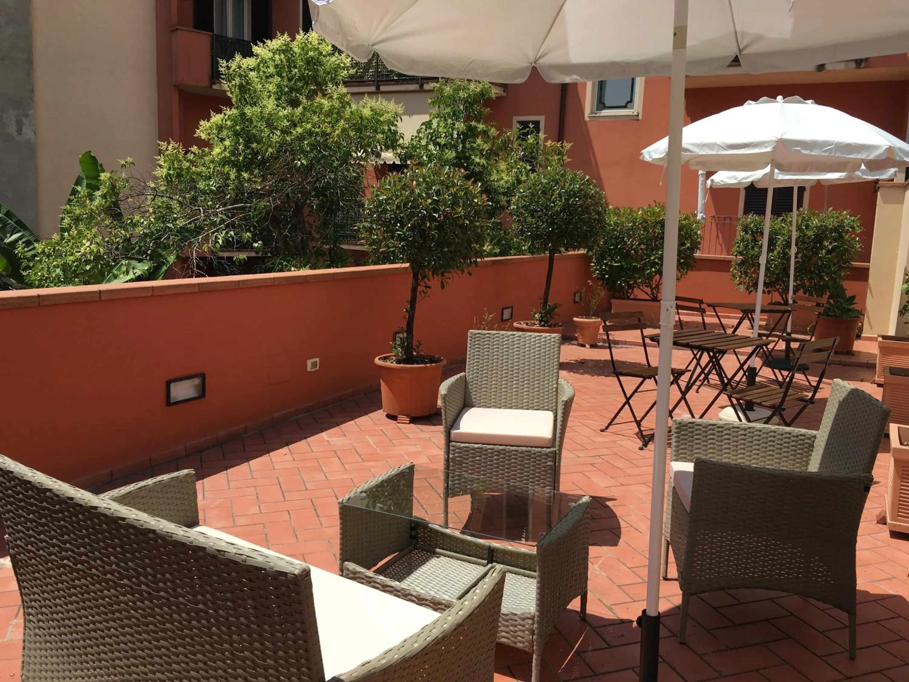 Patio in Residence Gloria