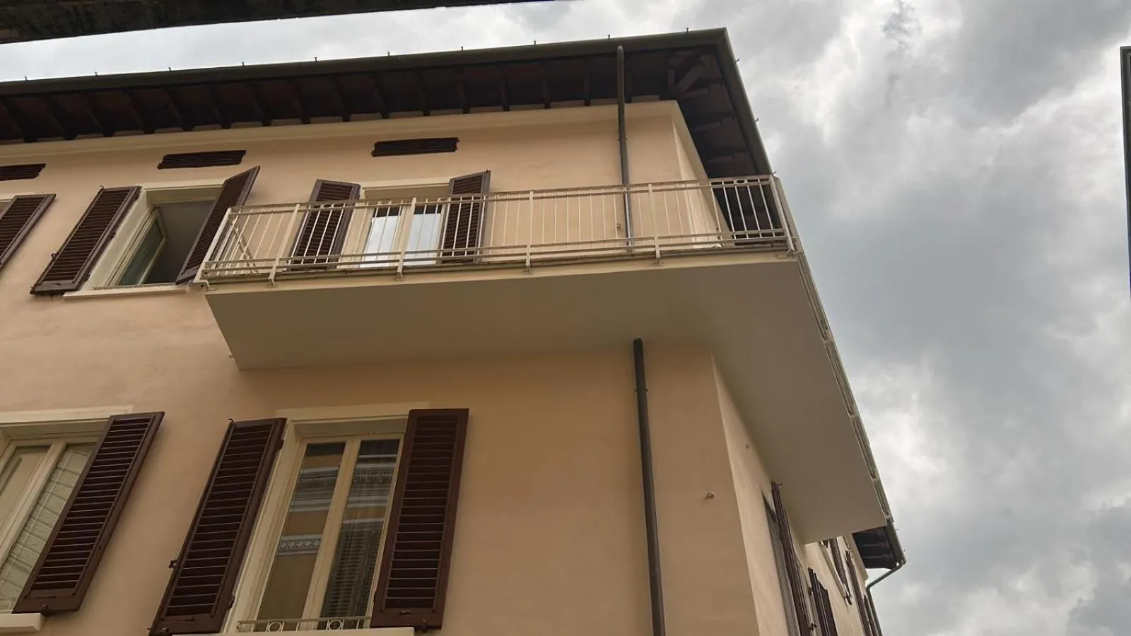 Property building in Residence Gloria