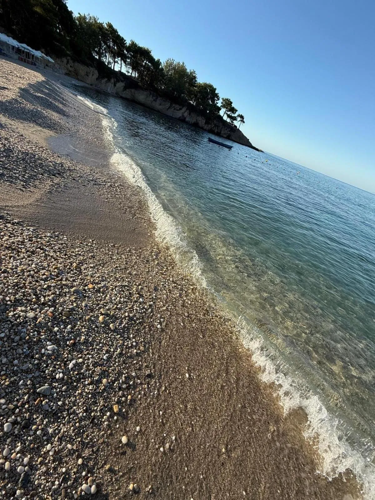 Beach in Beach Hotel Kapahi