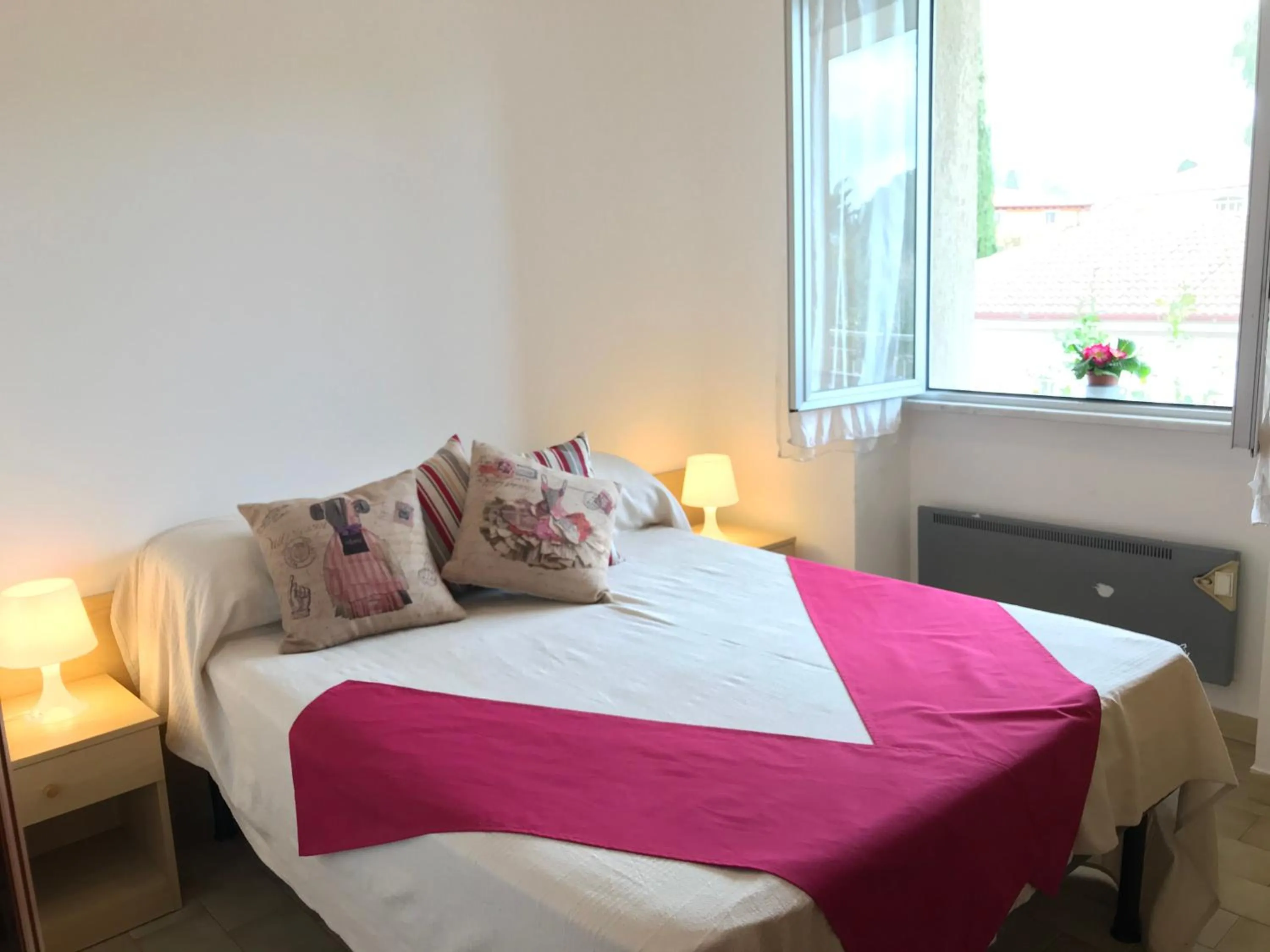 Bed in Le Villette di Villa Paola