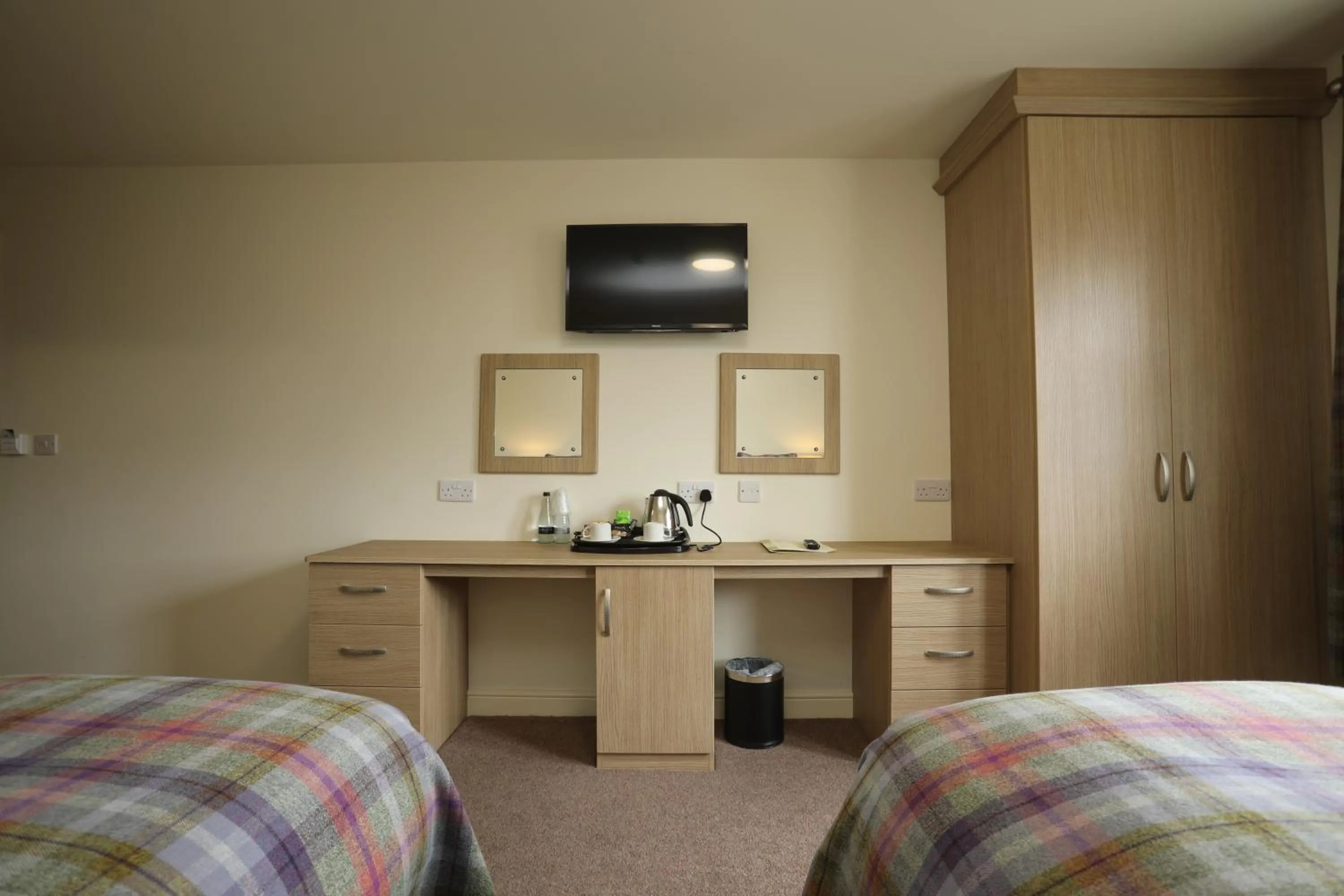 TV and multimedia, Bed in The Craven Heifer Inn
