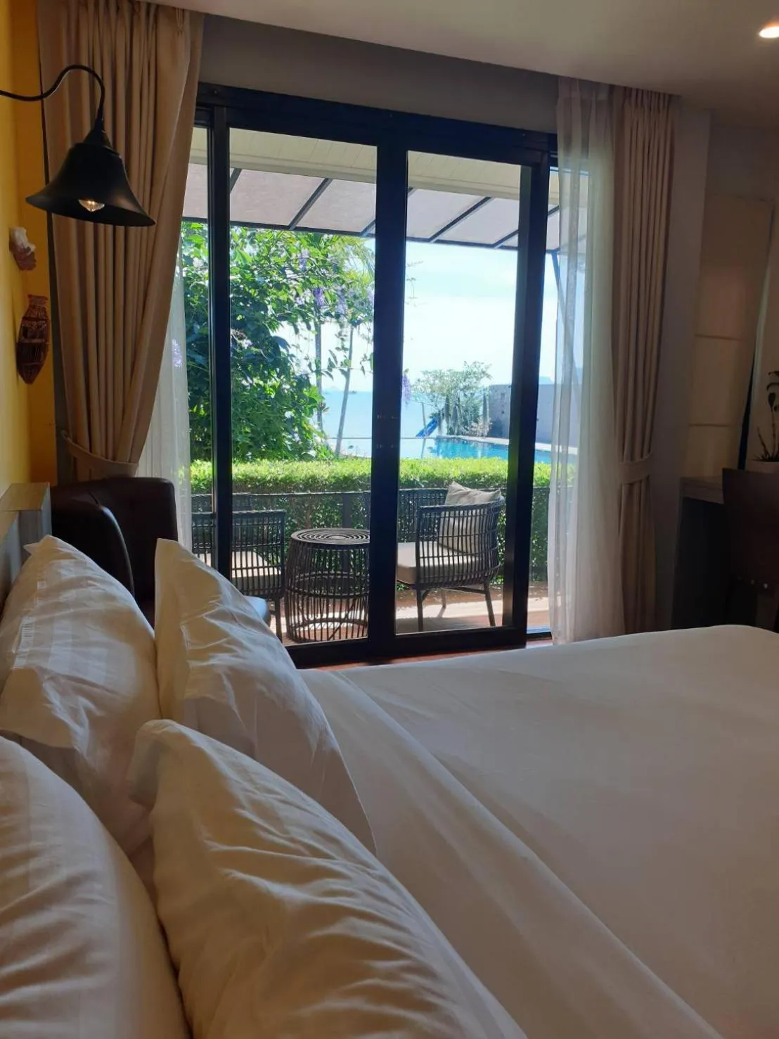Bedroom, Bed in Blue Orchid Beach Krabi - SHA Certified