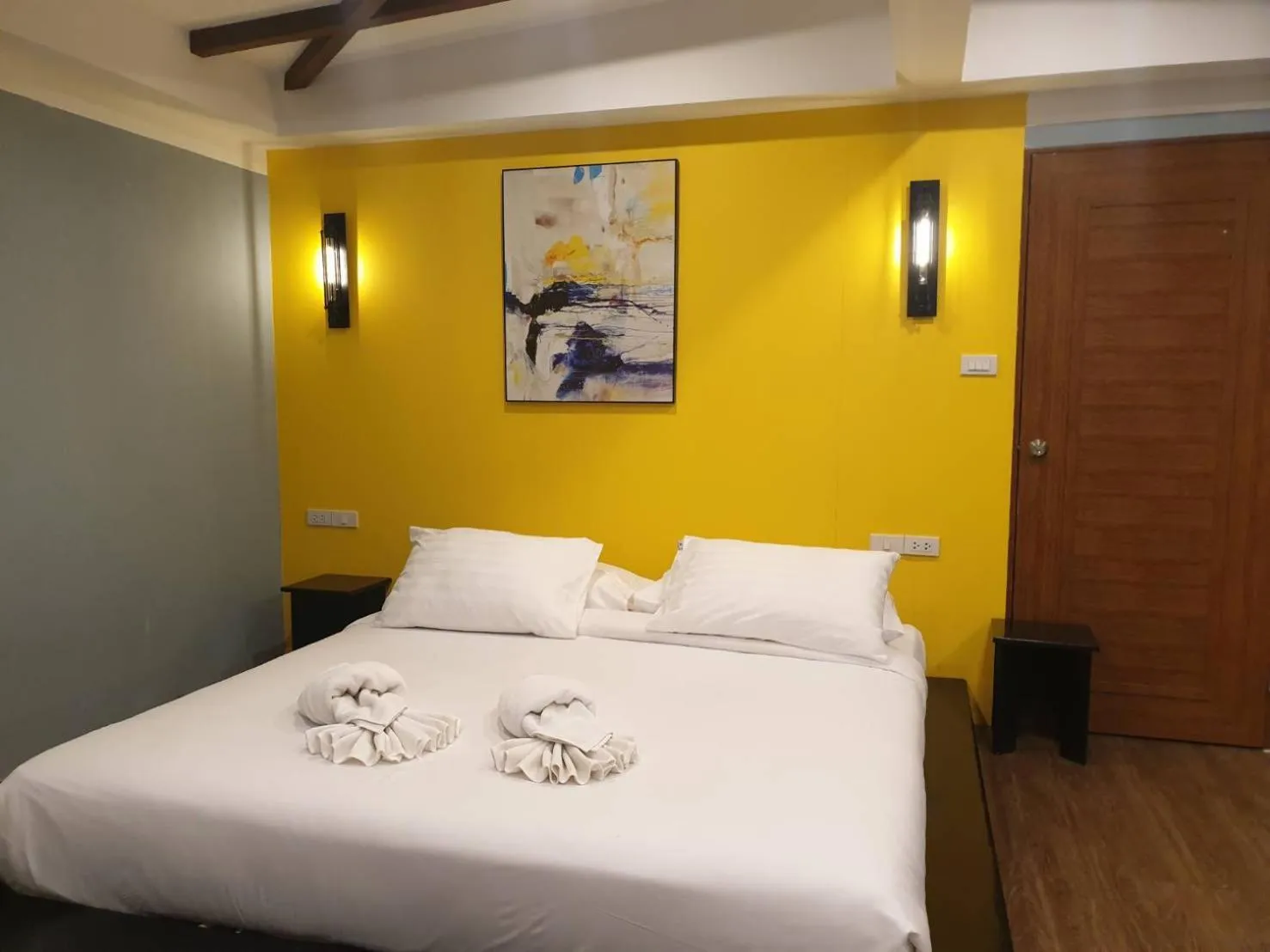 Bed in Blue Orchid Beach Krabi - SHA Certified