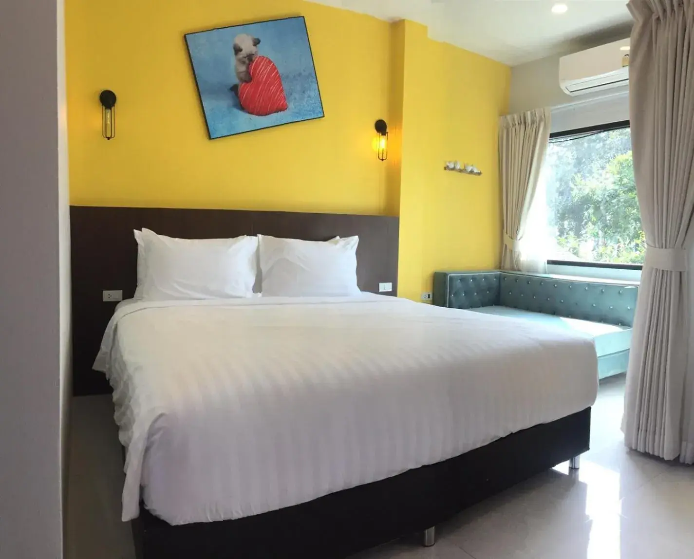 Superior Queen Room in Blue Orchid Beach Krabi - SHA Certified Superior Queen Room in Blue Orchid Beach Krabi - SHA Certified