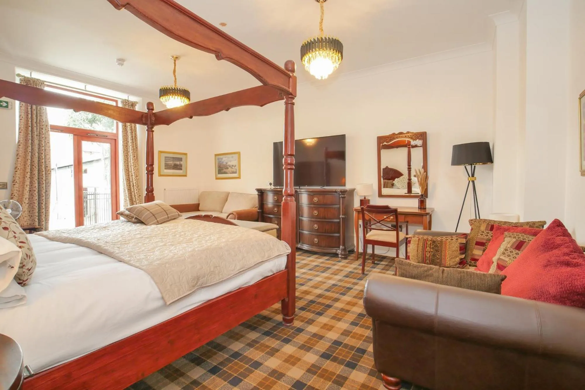 Bed in Redcliffe Hotel