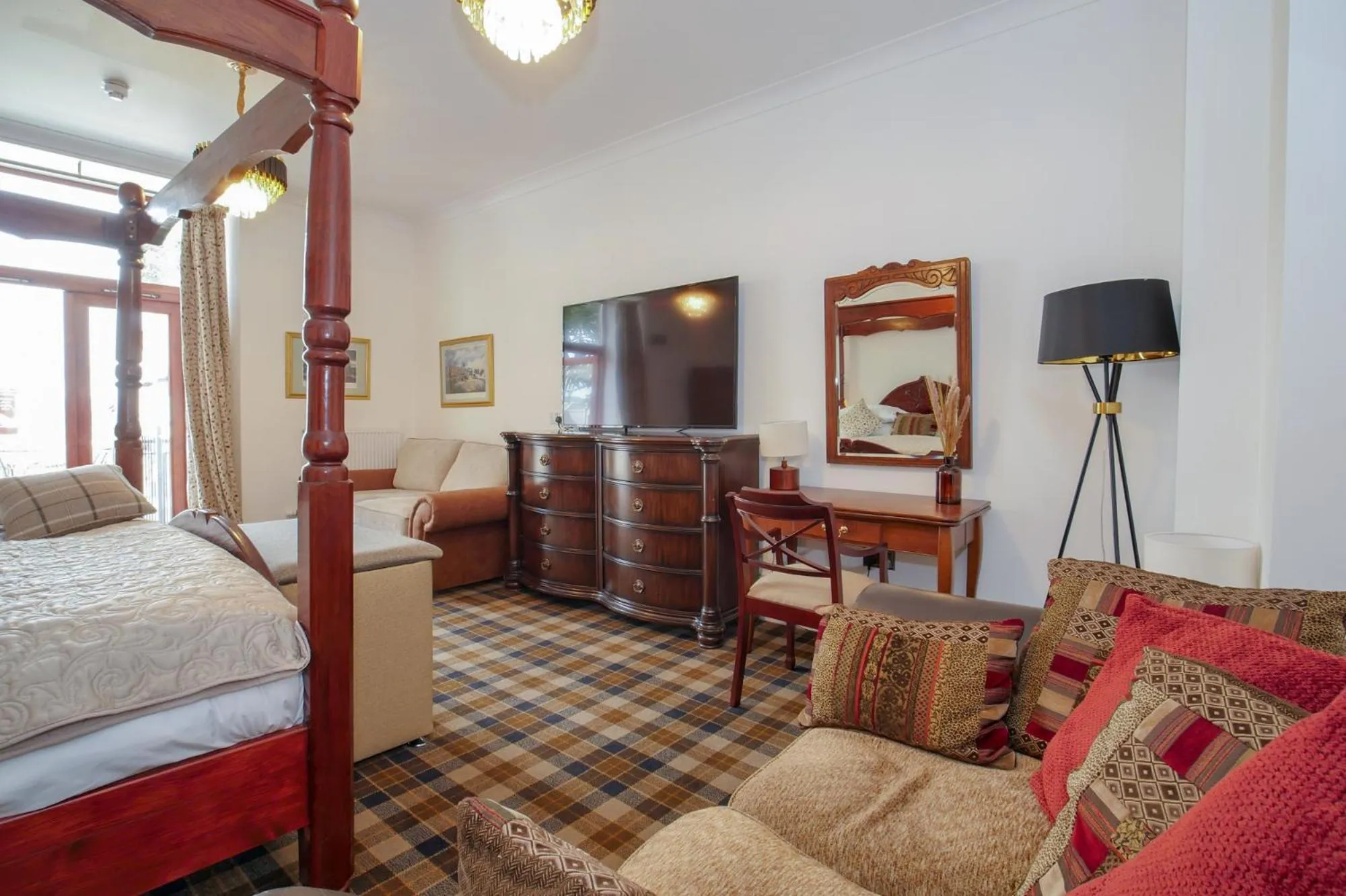 Bed in Redcliffe Hotel