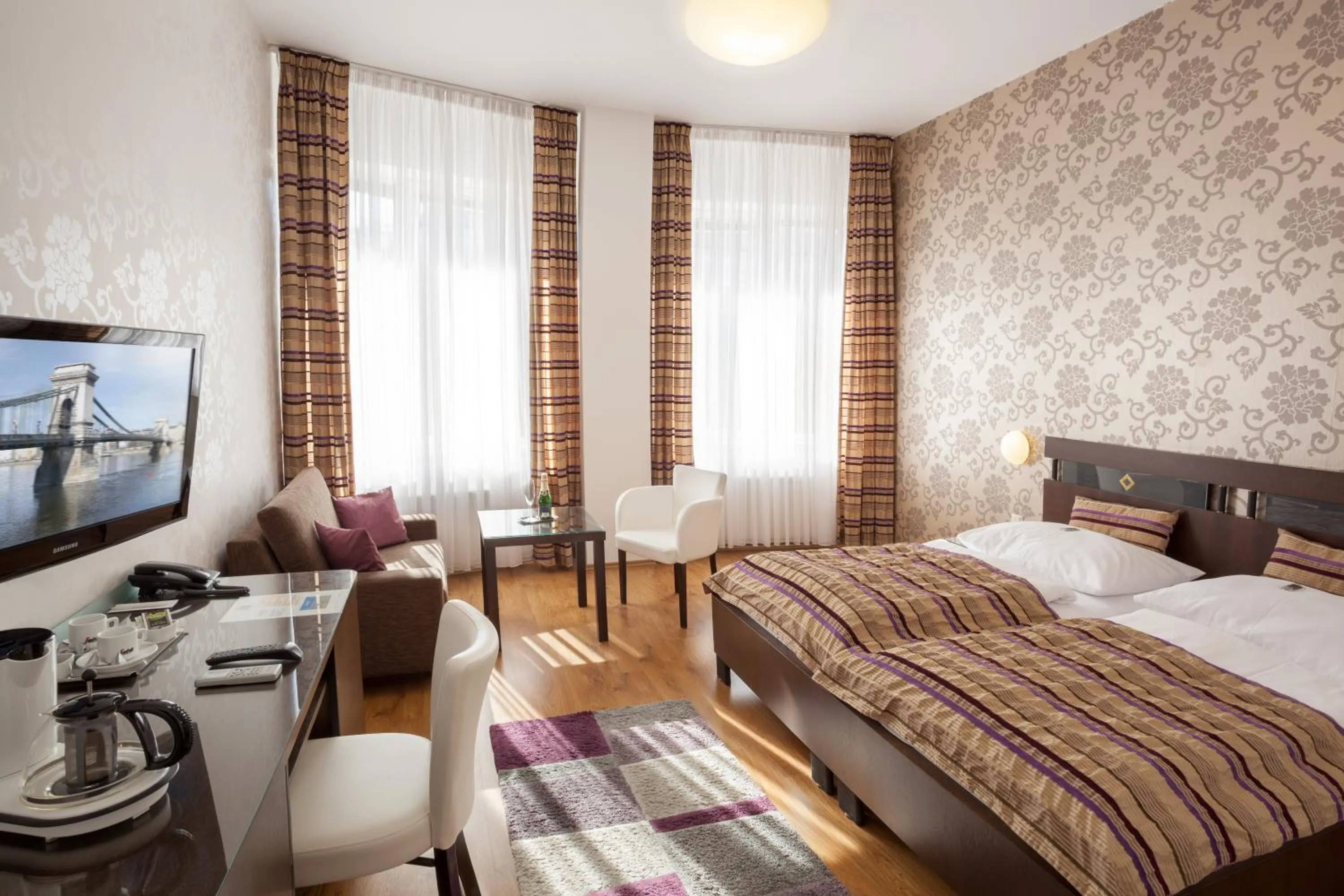 Photo of the whole room, Bed in Hotel Trinity