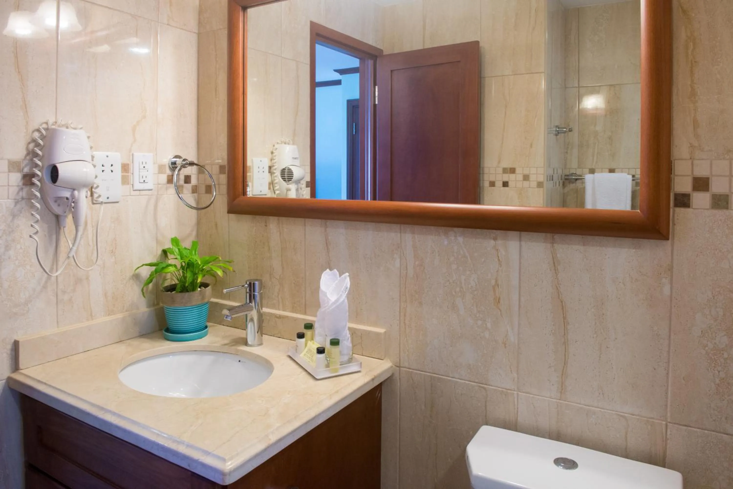 Bathroom in Yellow Bird Hotel